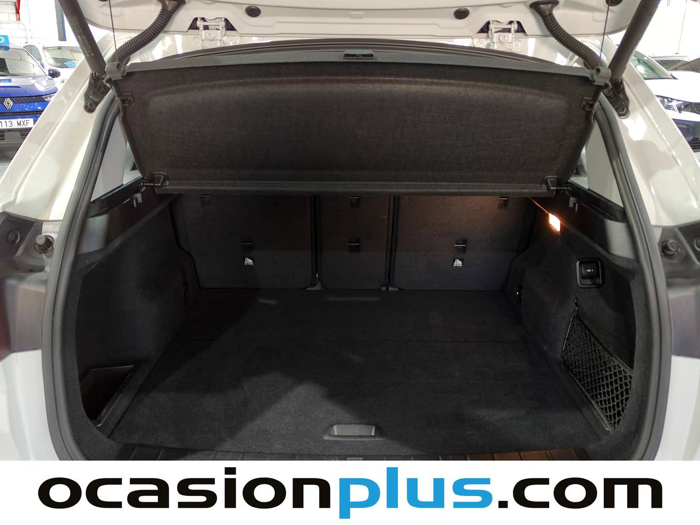 Fotos maletero BMW X1 BMW X1 sDrive18d (150 CV)