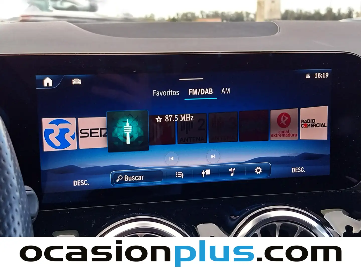 Foto Mercedes GLA Mercedes-Benz GLA 200 D (150 CV) Pack AMG