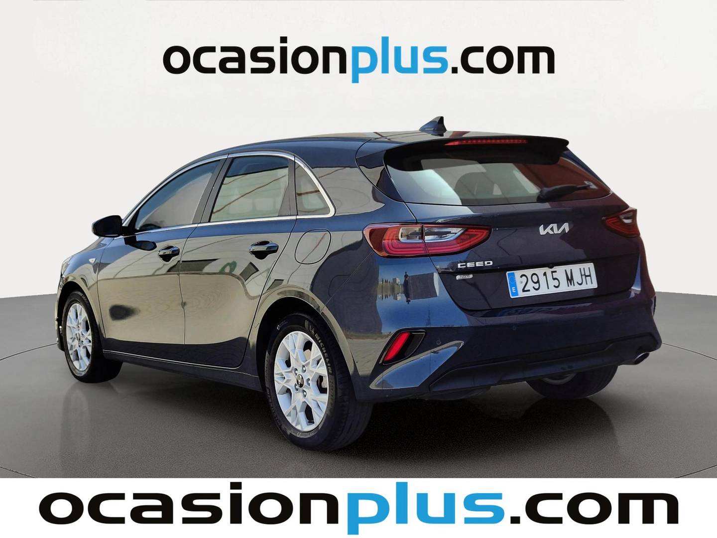Foto trasera KIA Ceed KIA Ceed 1.6 MHEV iMT Drive (136 CV) izquierda