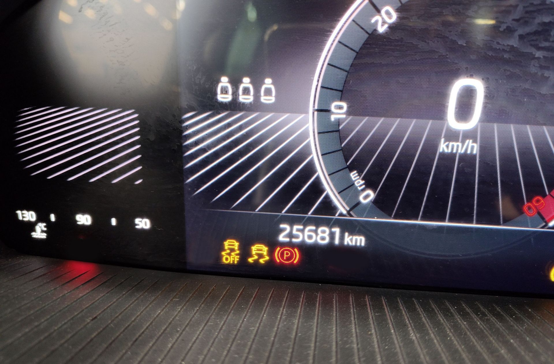 Škoda Karoq 2.0 TDI Selection - foto 13
