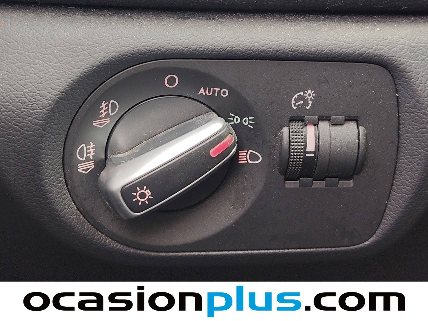 Equipamiento del Audi Q3 Audi Q3 Advanced edition 2.0 TDI (140 CV)