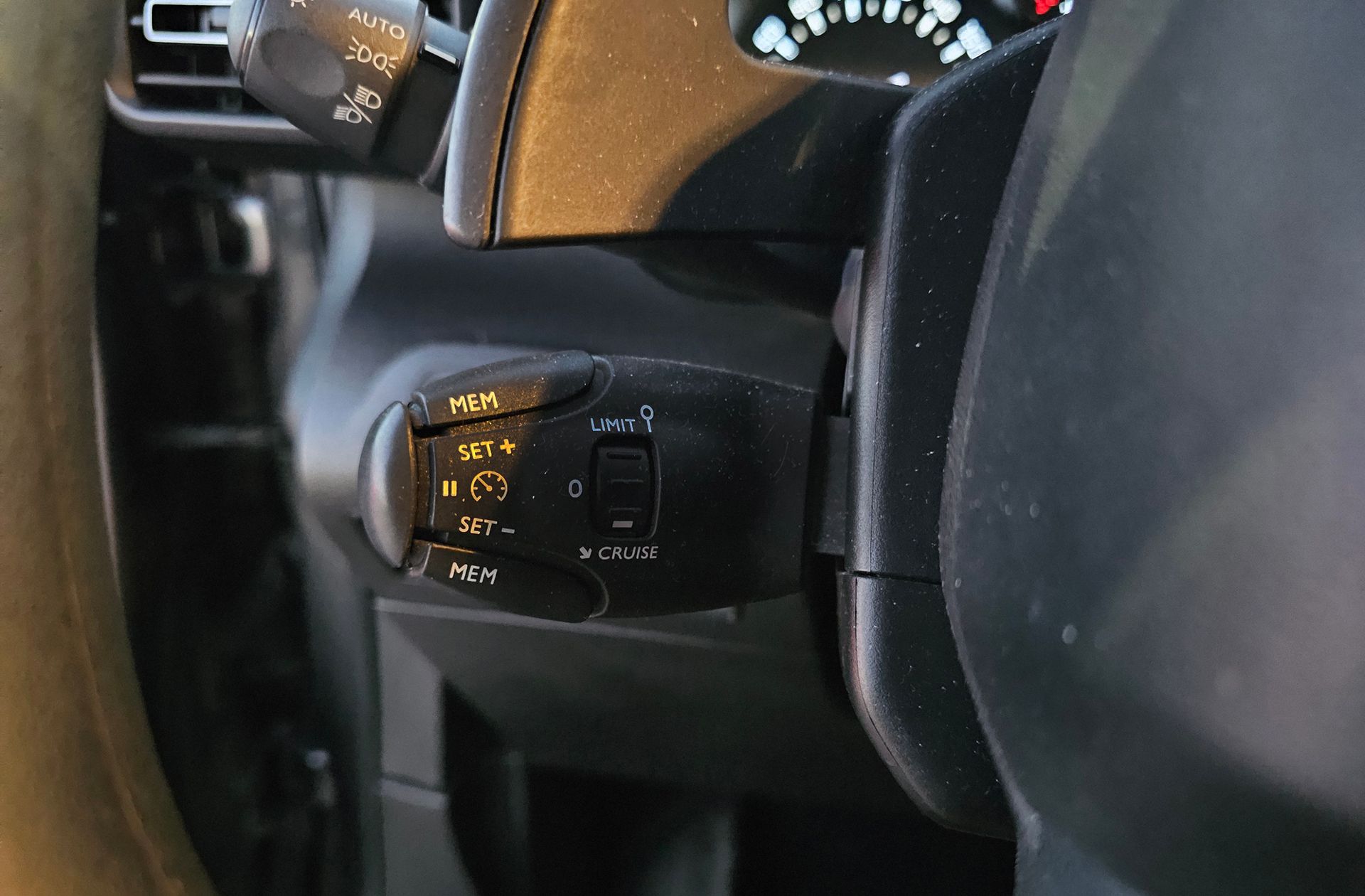 Citroën Berlingo BlueHDi 130 Talla M Shine EAT8 - foto 27