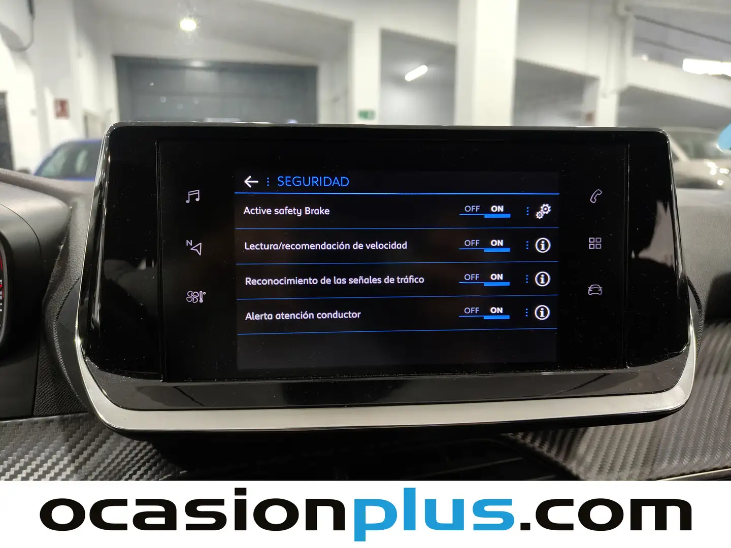 Foto Peugeot 208 Peugeot 208 PureTech 100 Active Pack (100 CV)