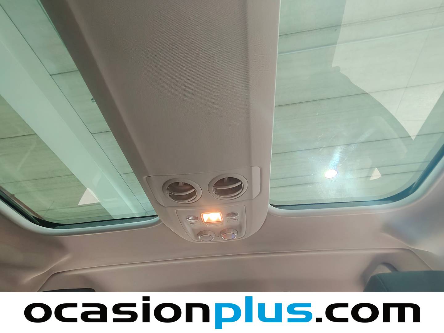 Extras y acabados del Toyota Proace Verso Toyota Proace Verso Combi 2.0D Family Advance Pack L2 Auto (177 CV)8 plazas