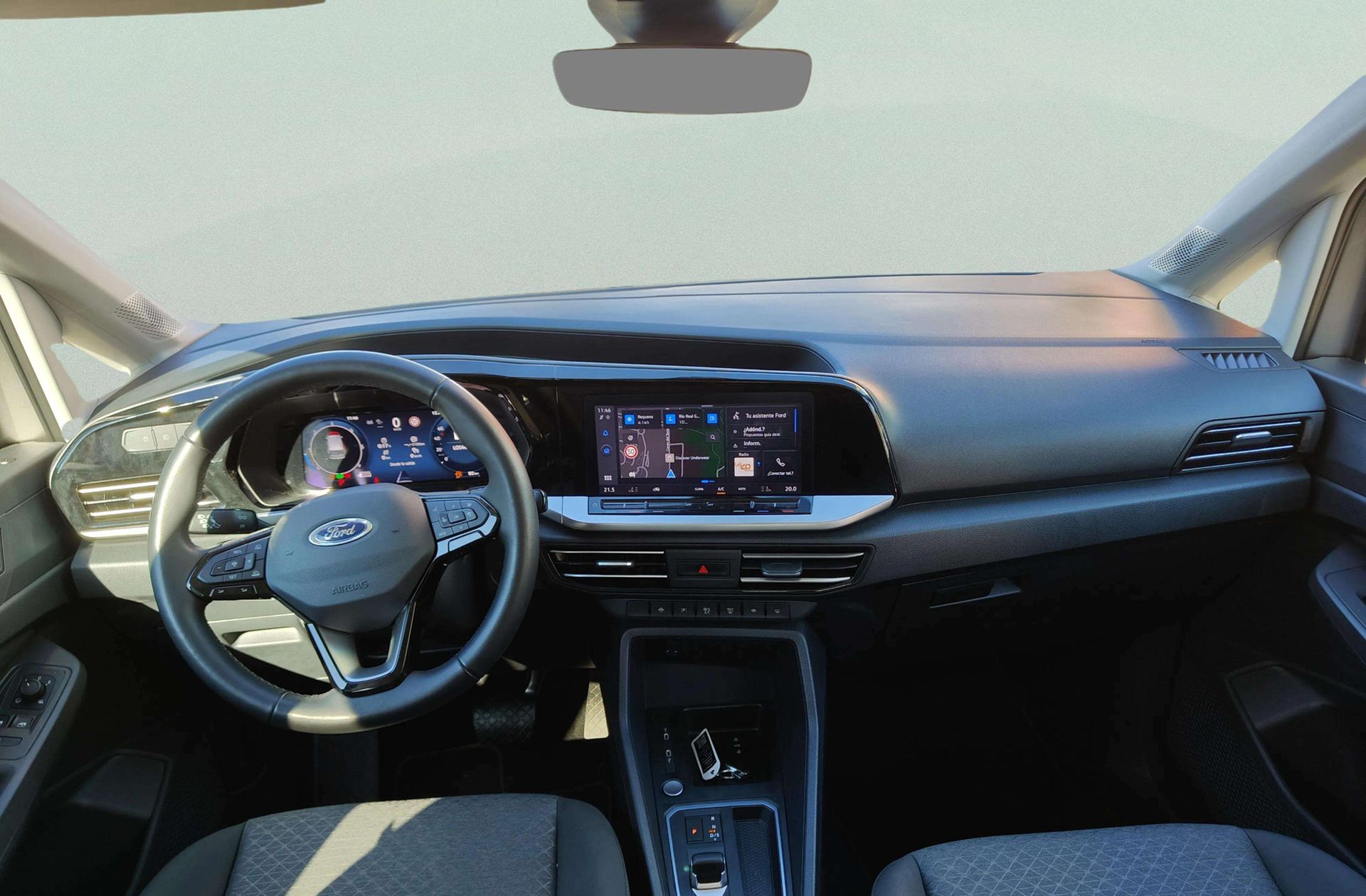 Ford Grand Tourneo Connect 2.0 EcoBlue Titanium 7 plazas - foto 6