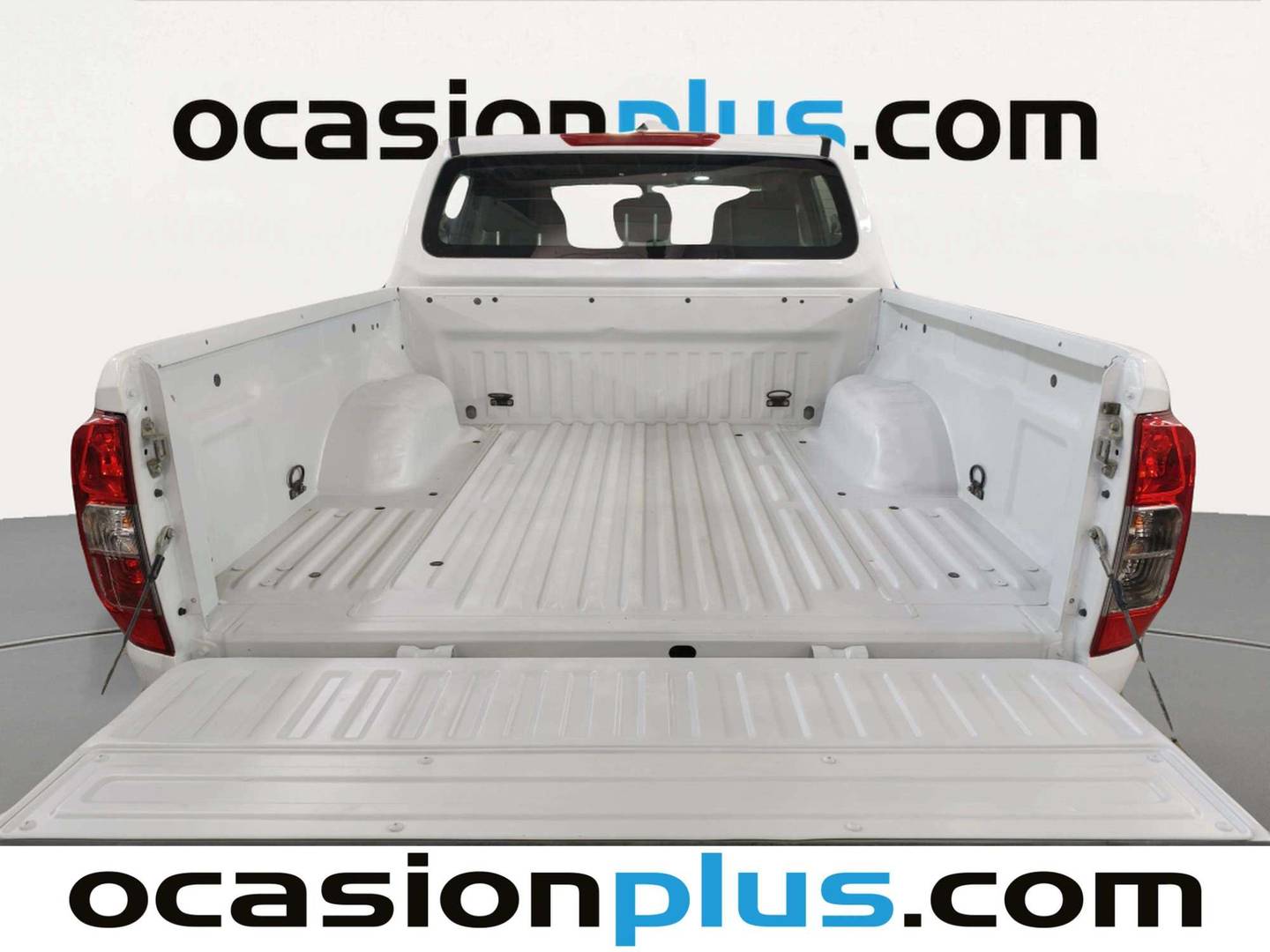 Fotos maletero Nissan Navara Nissan Navara PickUp 2.3 dCi Doble Cabina Visia BDif  (163 CV)