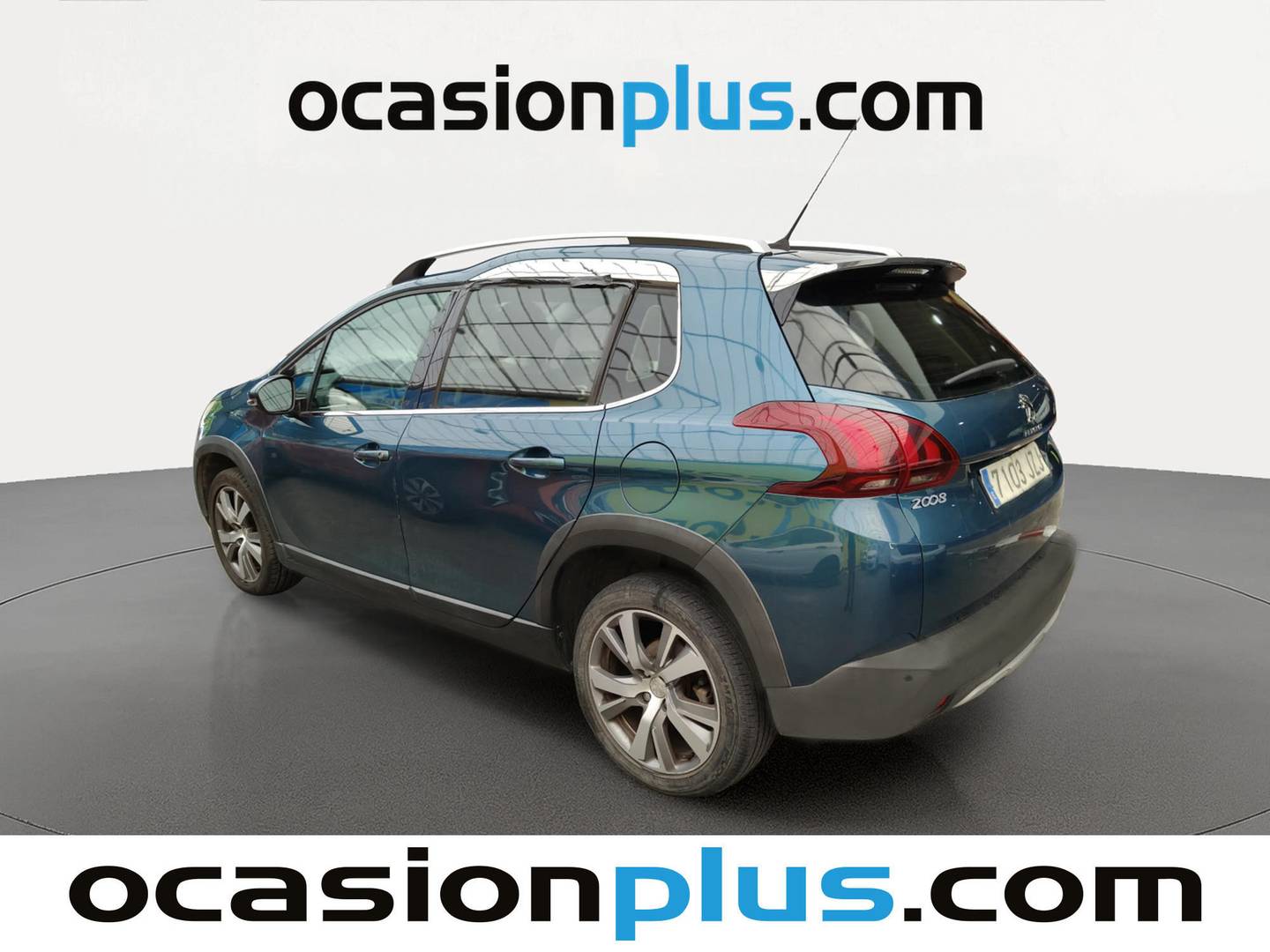 Foto trasera Peugeot 2008 Peugeot 2008 BlueHDi 100 Allure (100 CV) izquierda