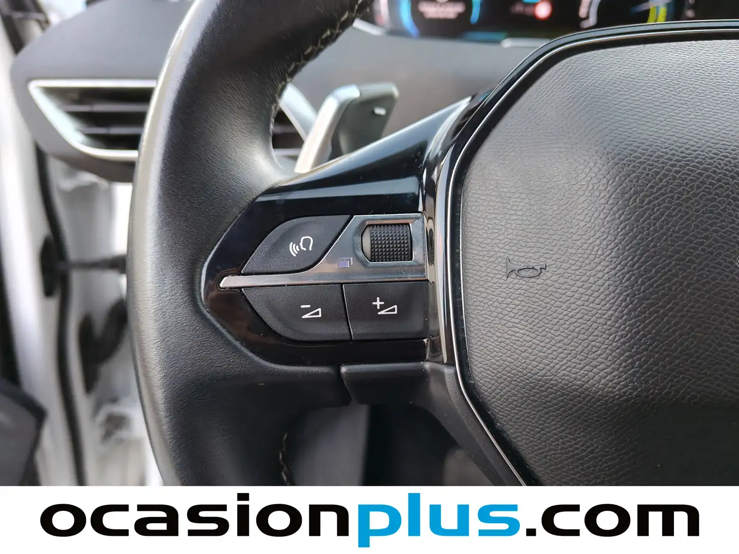 Foto Peugeot 3008 Hybrid Peugeot 3008 Hybrid 300 Allure Pack e-EAT8 (300 CV)