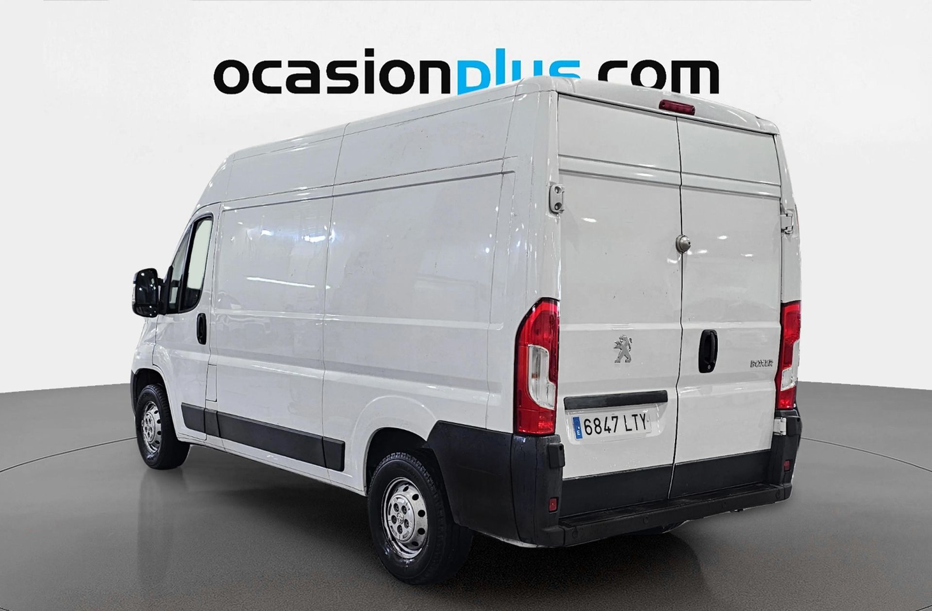 Peugeot Boxer Furgon BlueHDi 140 Pack 335 L2H2 - foto 3