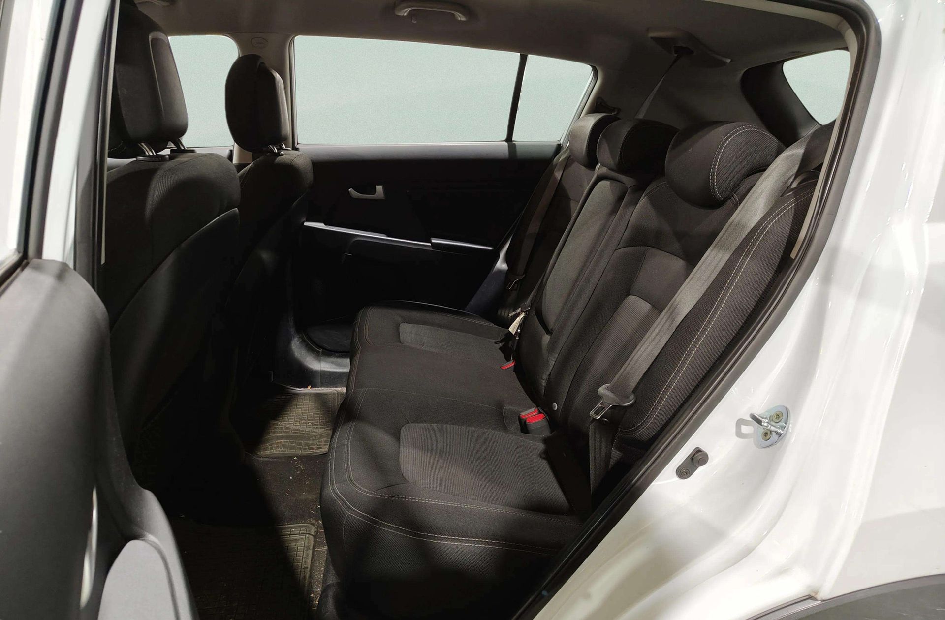 Kia Sportage 1.6 GDI Concept 4x2 - foto 9