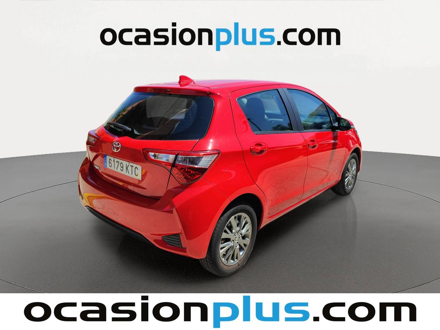 Foto trasera Toyota Yaris Toyota Yaris 1.5 Active Tech (111 CV) derecha