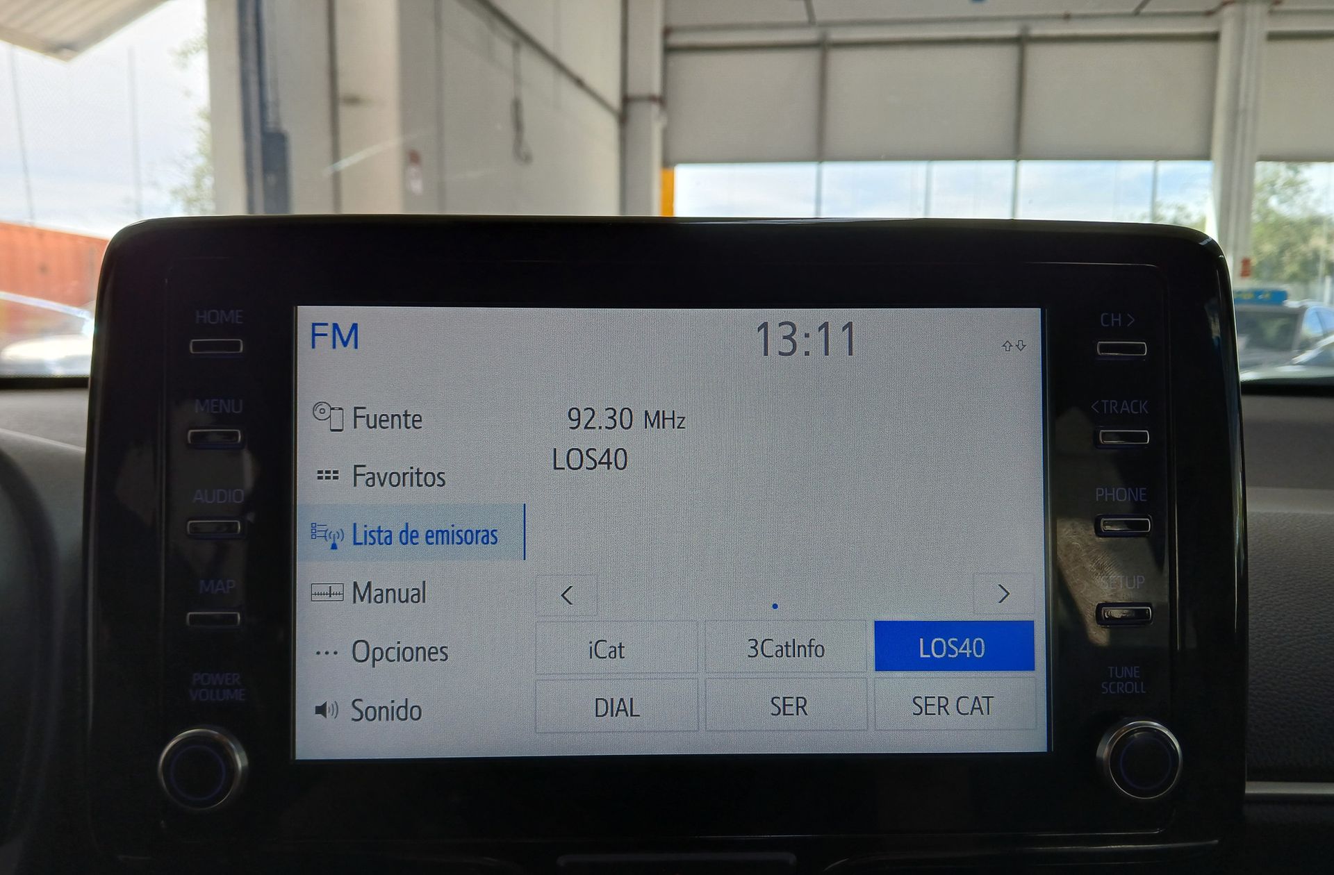 Toyota Yaris Cross 120H Active Tech - foto 31