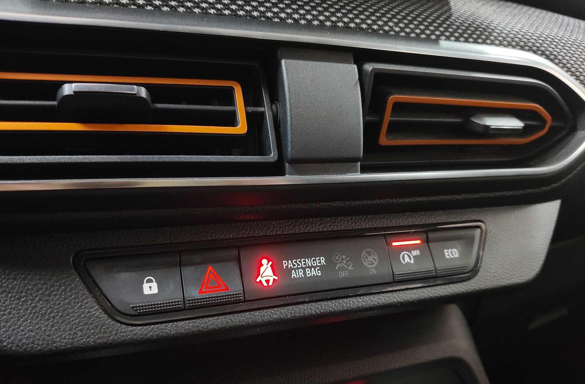 Dacia Sandero Stepway Comfort TCe - foto 8