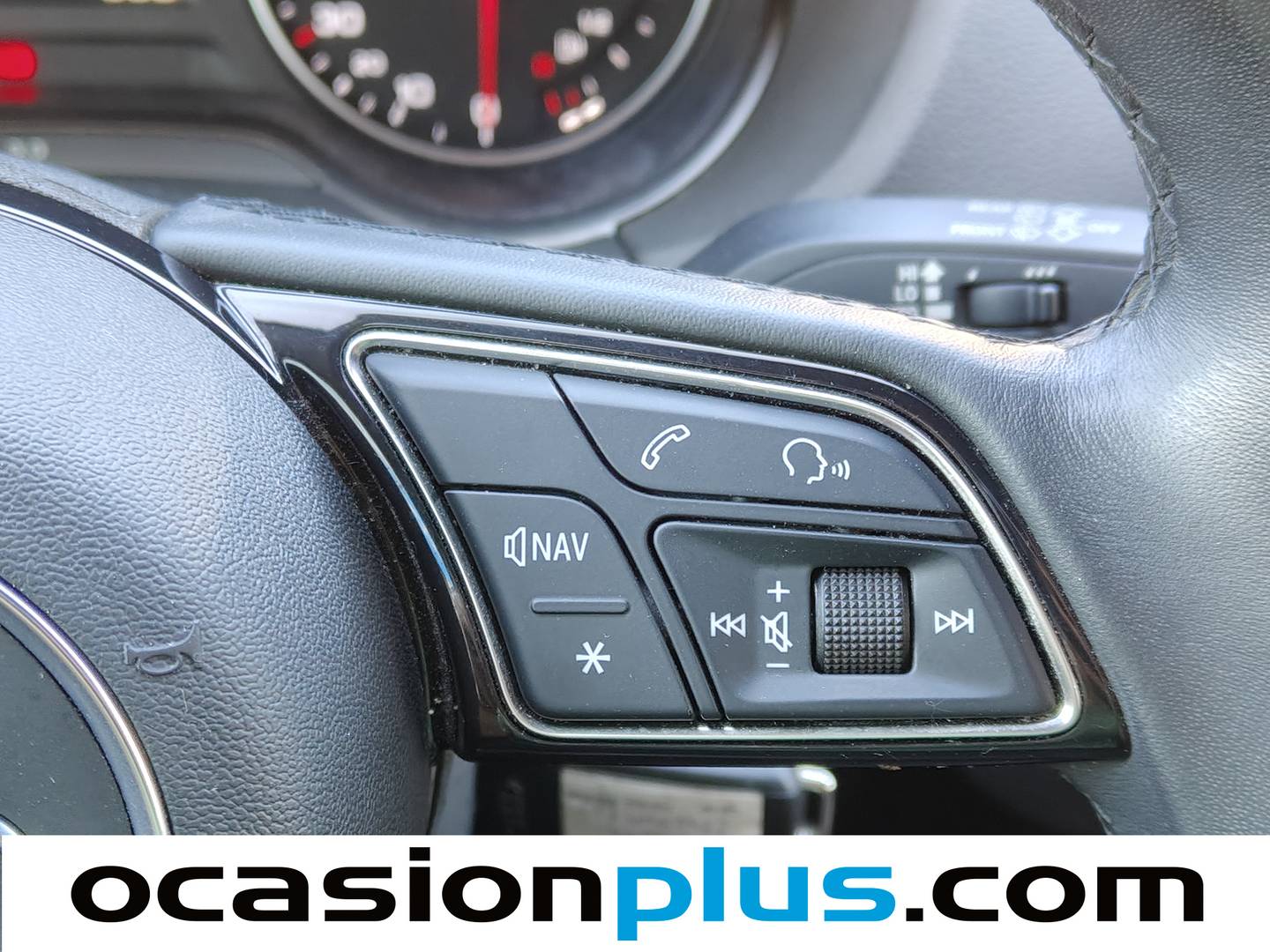 Foto Audi Q2 Audi Q2 Advanced 30 TDI  (116 CV)