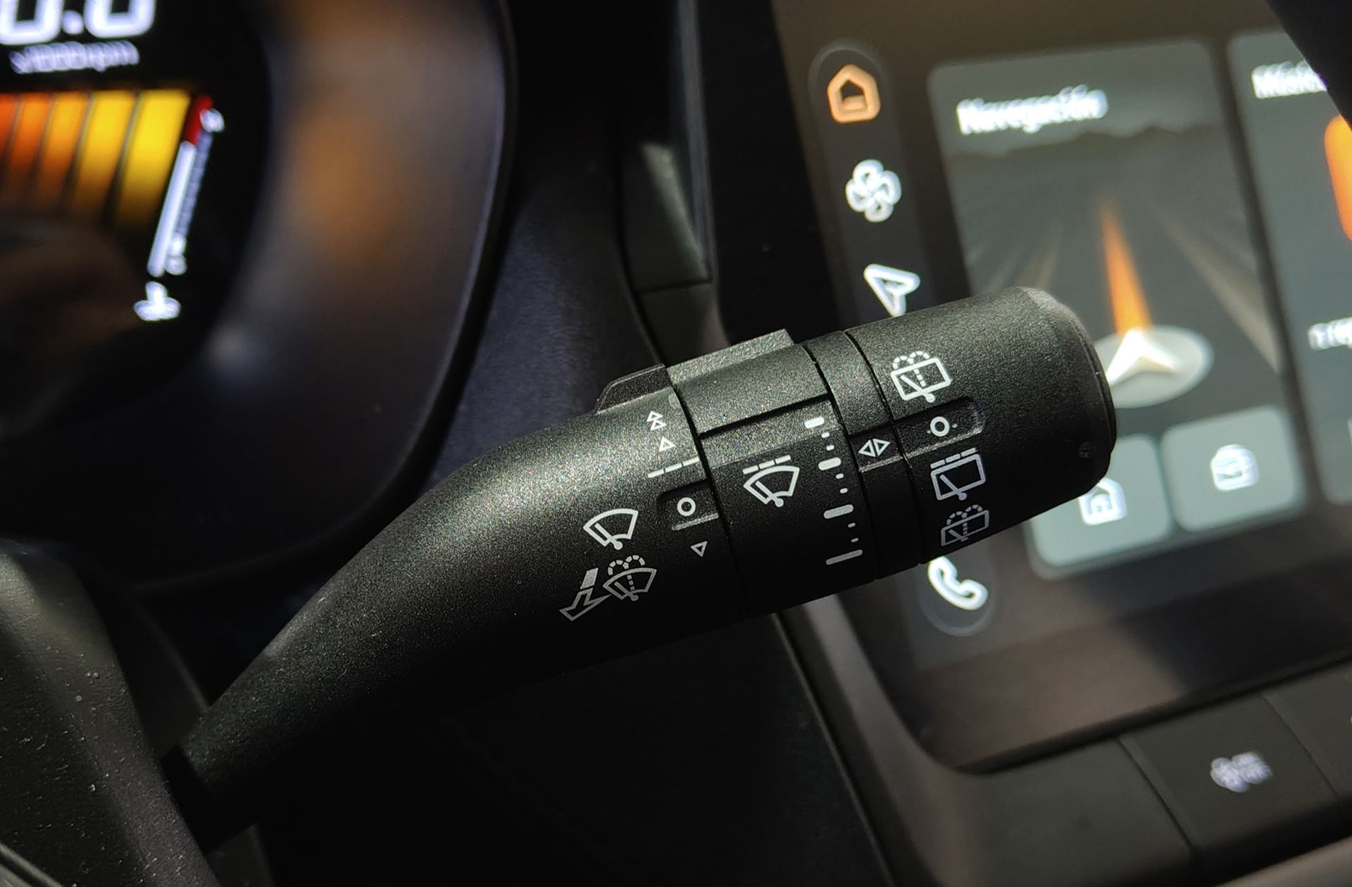 MG ZS 1.5 Hybrid+ Luxury - foto 28