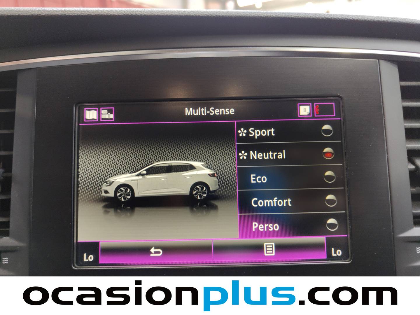 Foto Renault Mégane Renault Megane Zen TCe (140 CV) EDC GPF