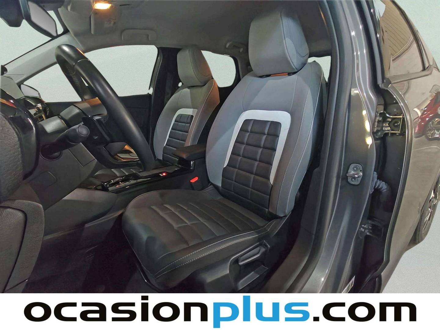 Foto asientos traseros Citroën C4 Citroën C4 Hybrid 136 e-DCS6 Max (136 CV)