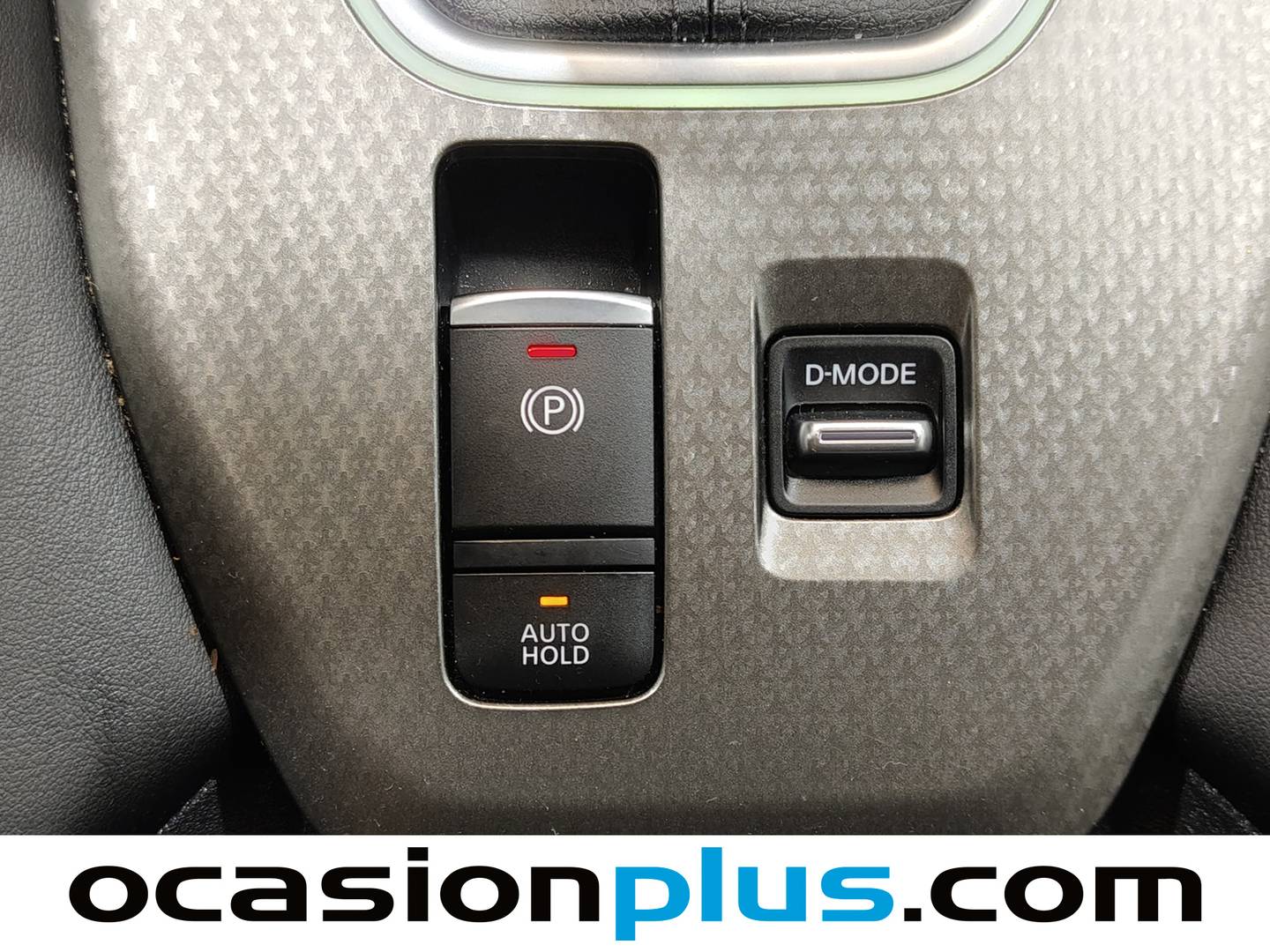 Foto Nissan QASHQAI Nissan Qashqai DIG-T 140 N-Connecta (140 CV)