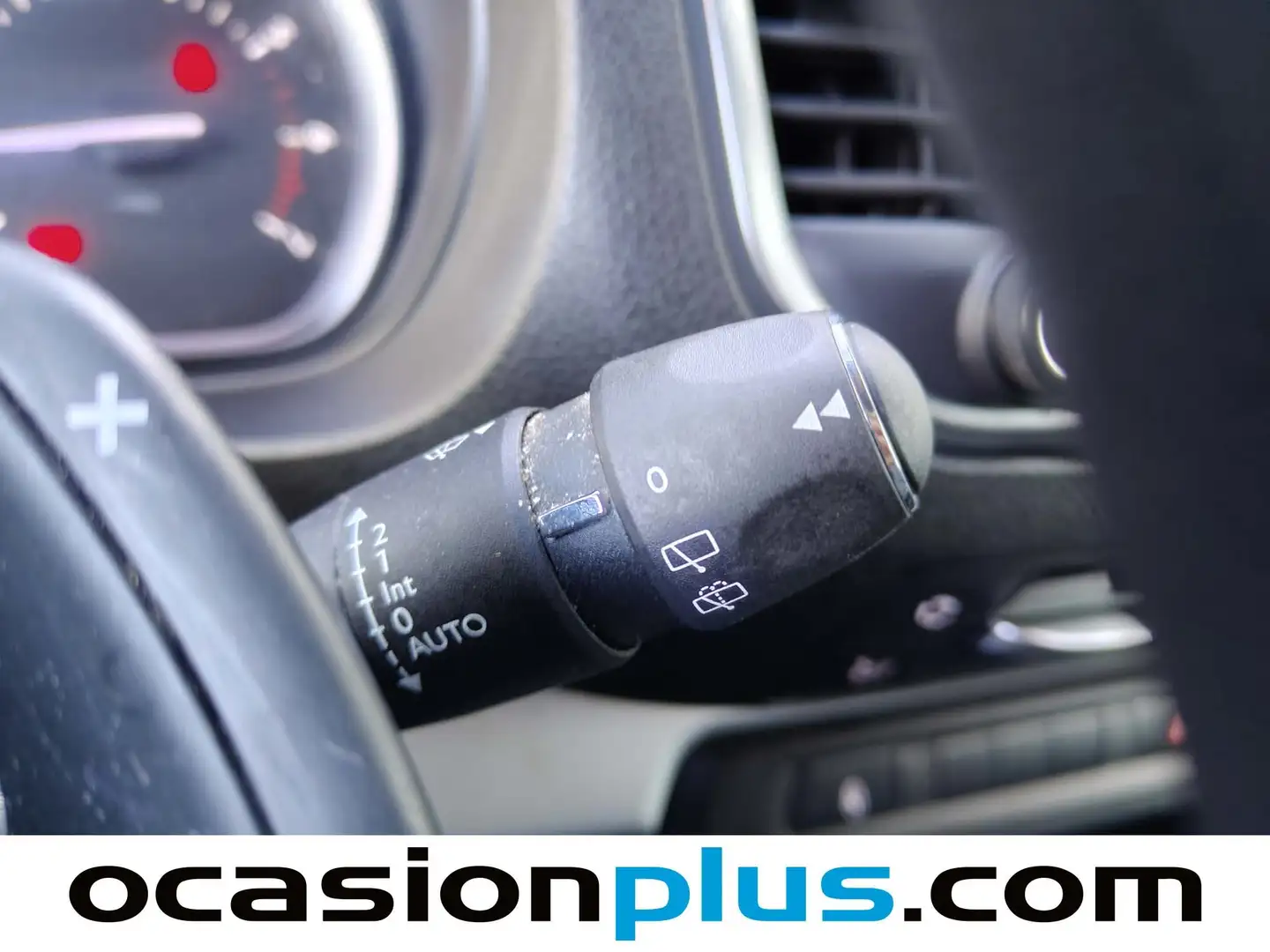 Foto Peugeot Traveller Peugeot Traveller 2.0 BlueHDi Long Business EAT8 (180 CV) 9 Plazas