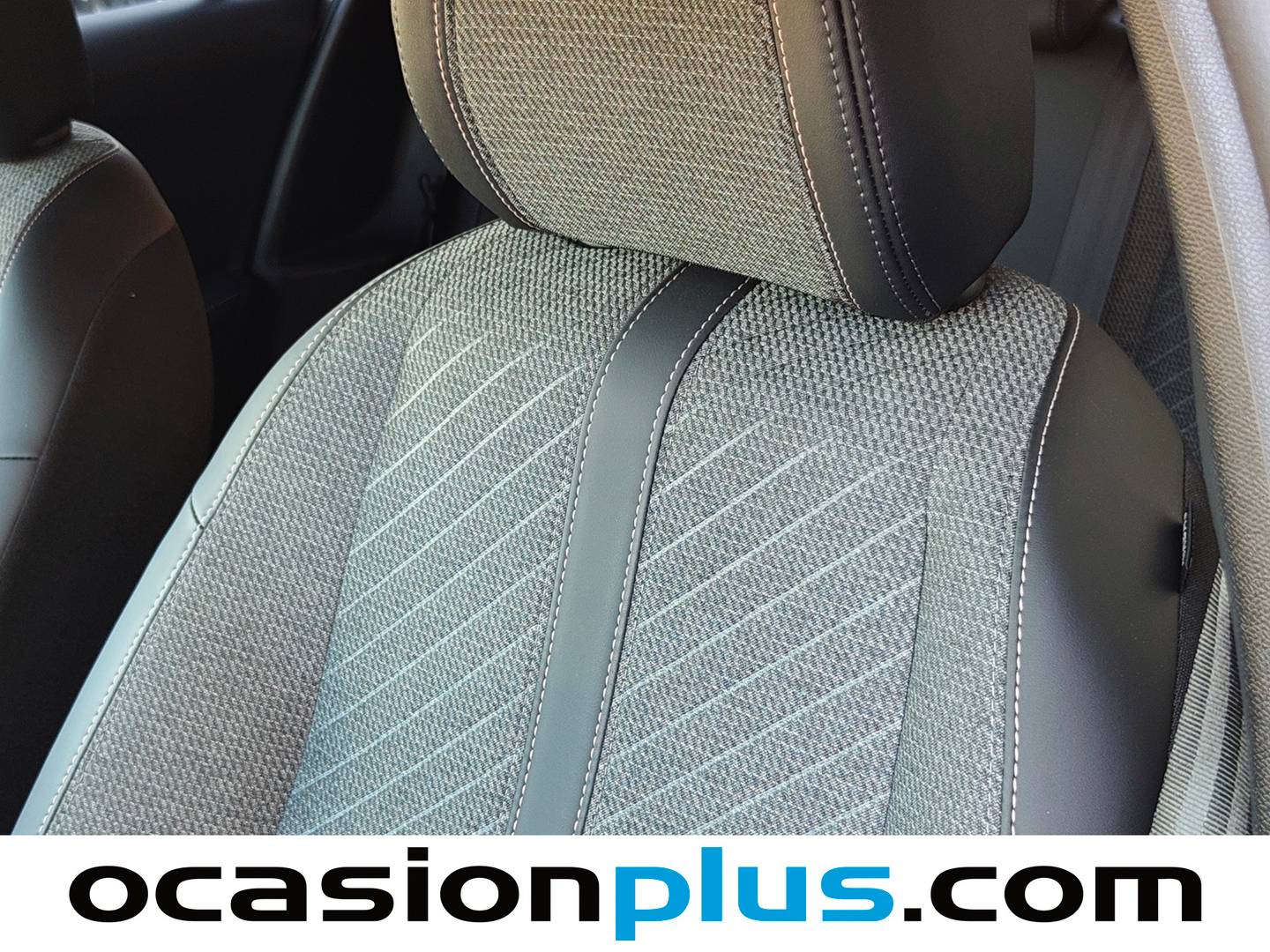 Extras y acabados del Peugeot 208 Peugeot 208 PureTech 100 Allure (100 CV)