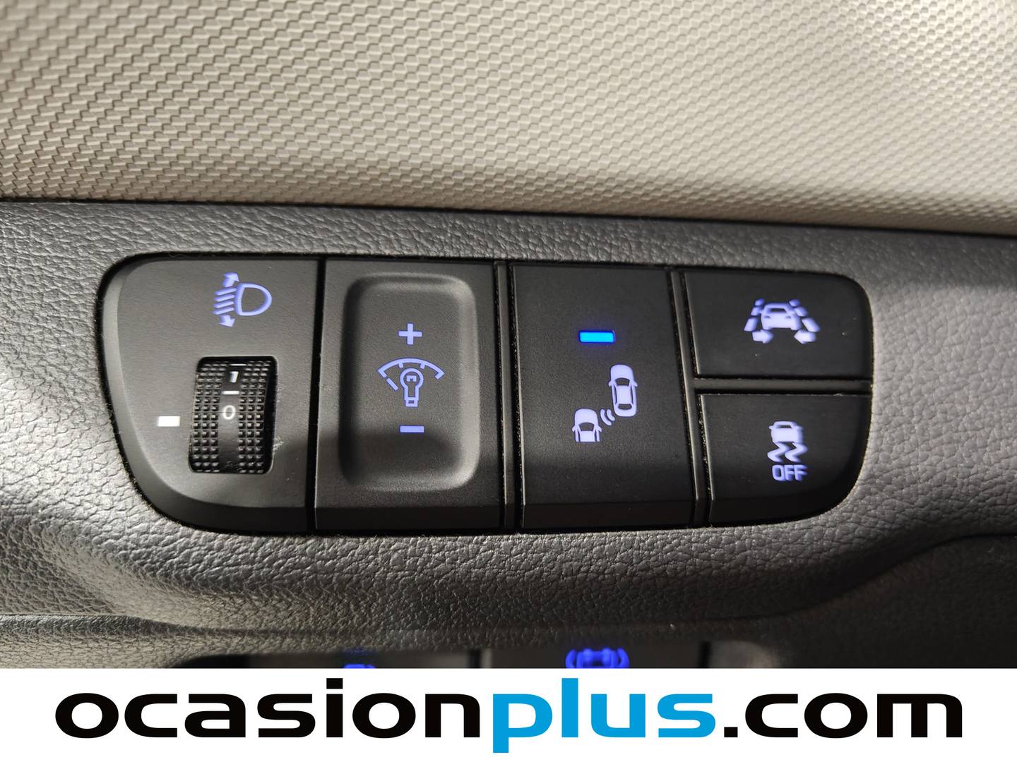 Equipamiento del Hyundai IONIQ Hyundai Ioniq 1.6 GDI HEV Style DCT (141 CV)