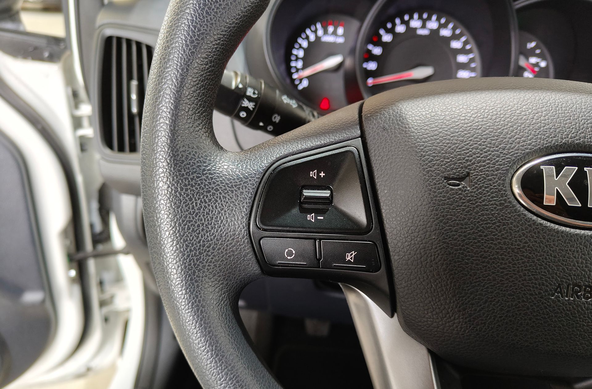Kia Rio 1.2 Cvvt Concept - foto 23