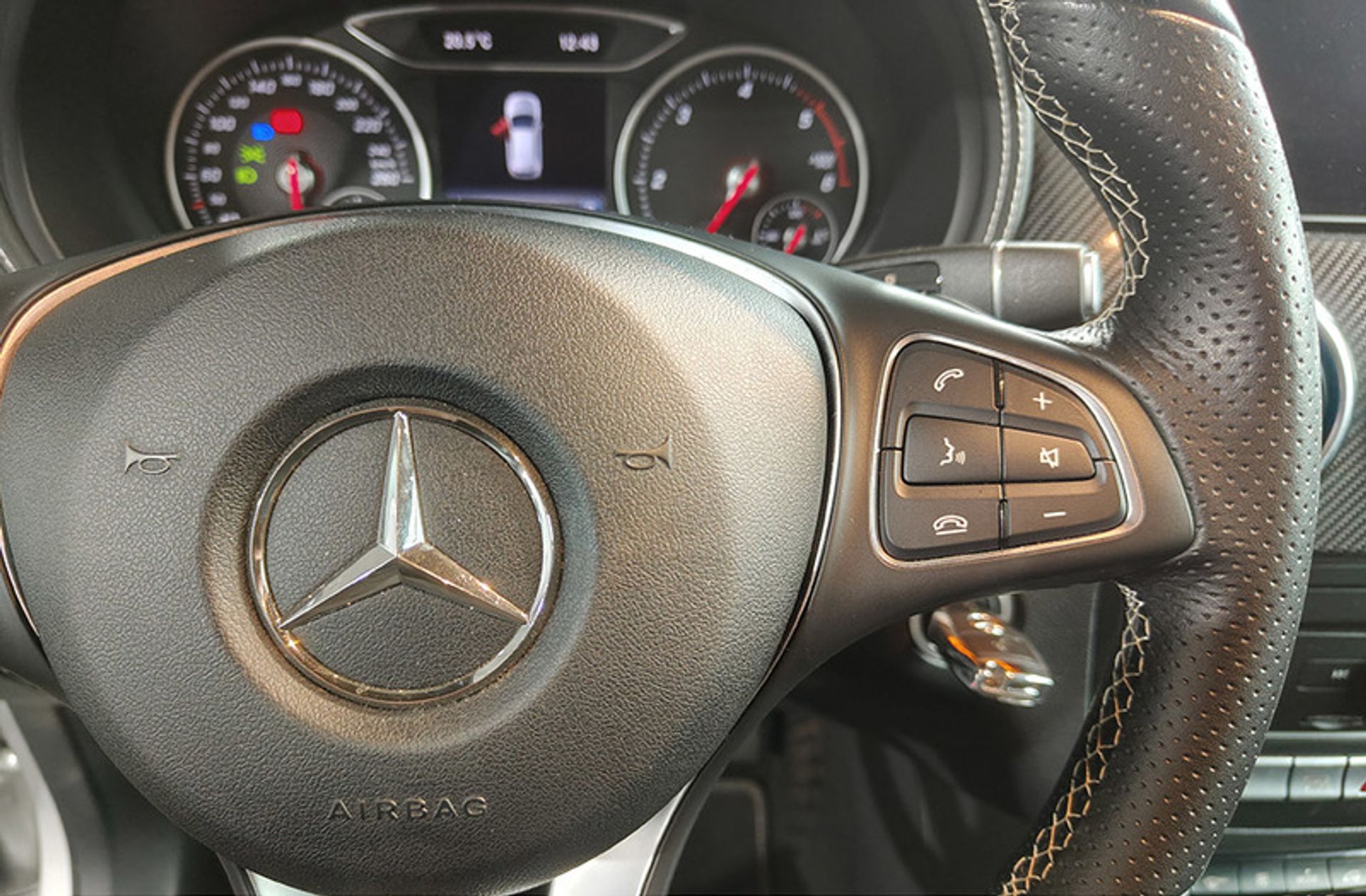 Mercedes-Benz Clase B 200 d Pack AMG - foto 30