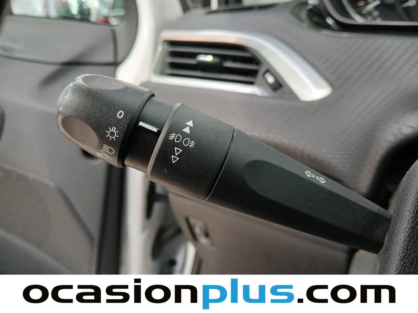 Peugeot 2008 Peugeot 2008 PureTech 82 Style (82 CV) seminuevo