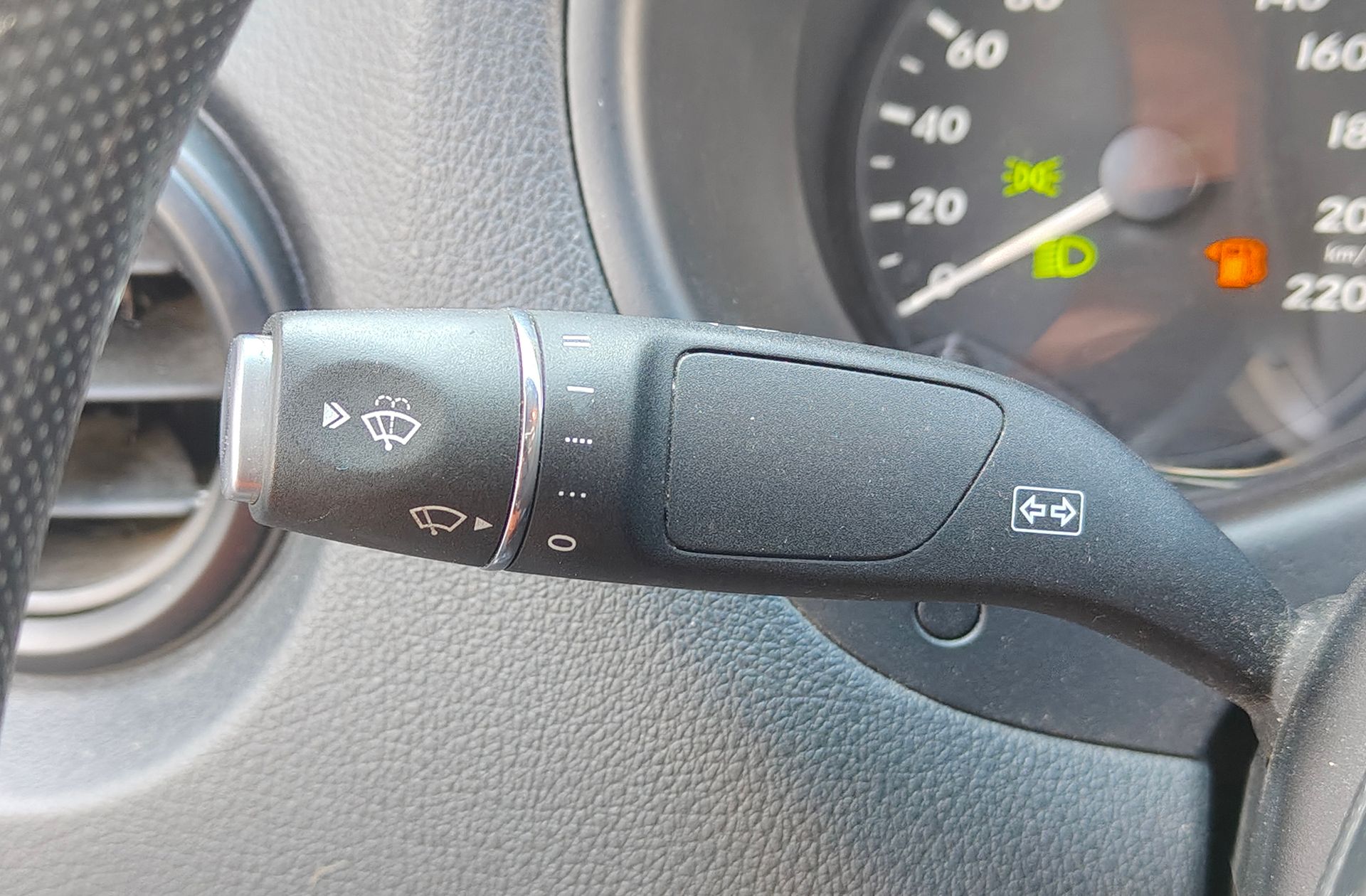 Mercedes-Benz Vito Furgon 111 CDI Larga - foto 20