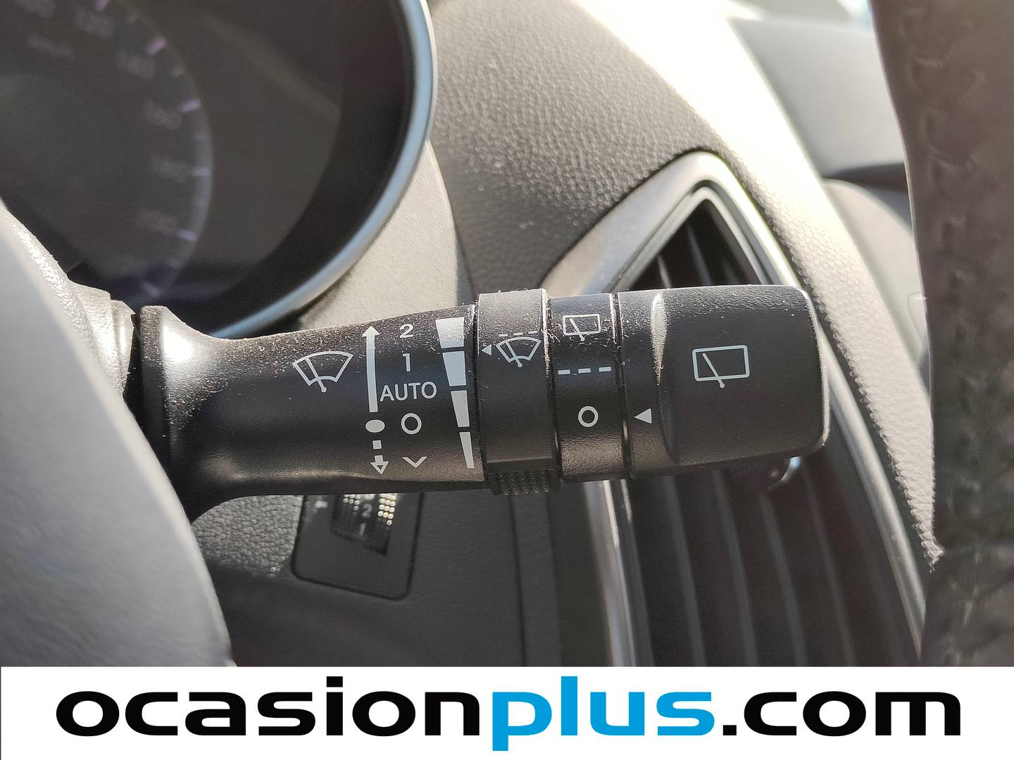 Equipamiento del Hyundai ix35 Hyundai ix35 2.0 CRDI Tecno 4x2 (136 CV)