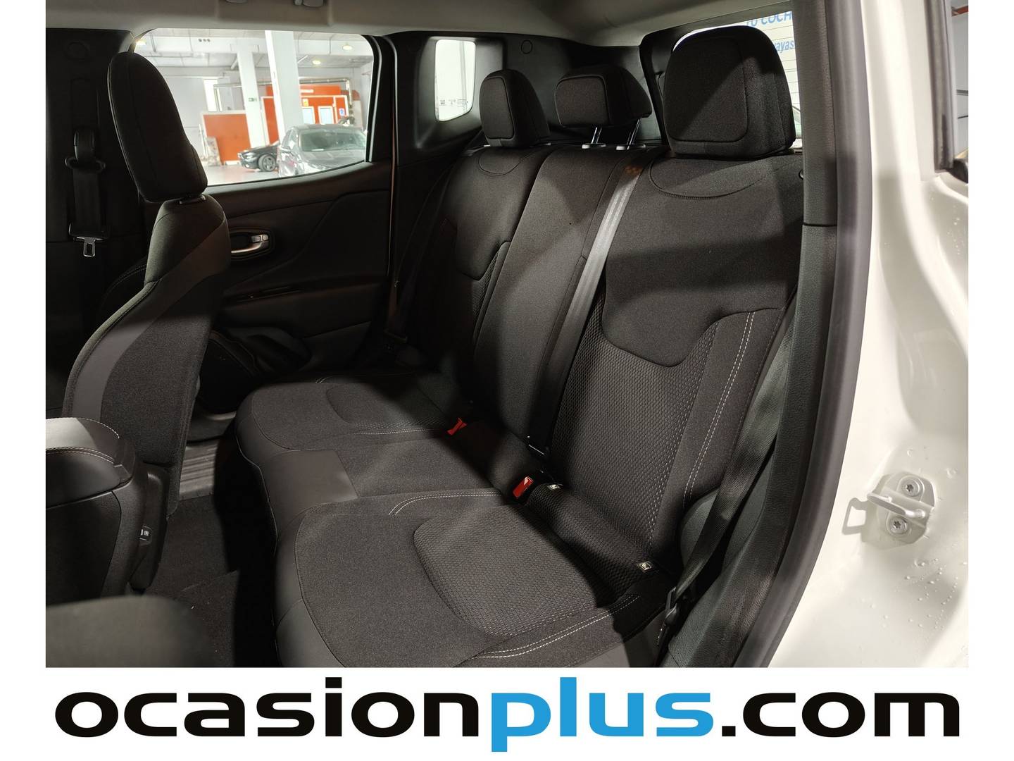 Foto Jeep Renegade Jeep Renegade eHybrid 1.5 Limited ATX  (130 CV)