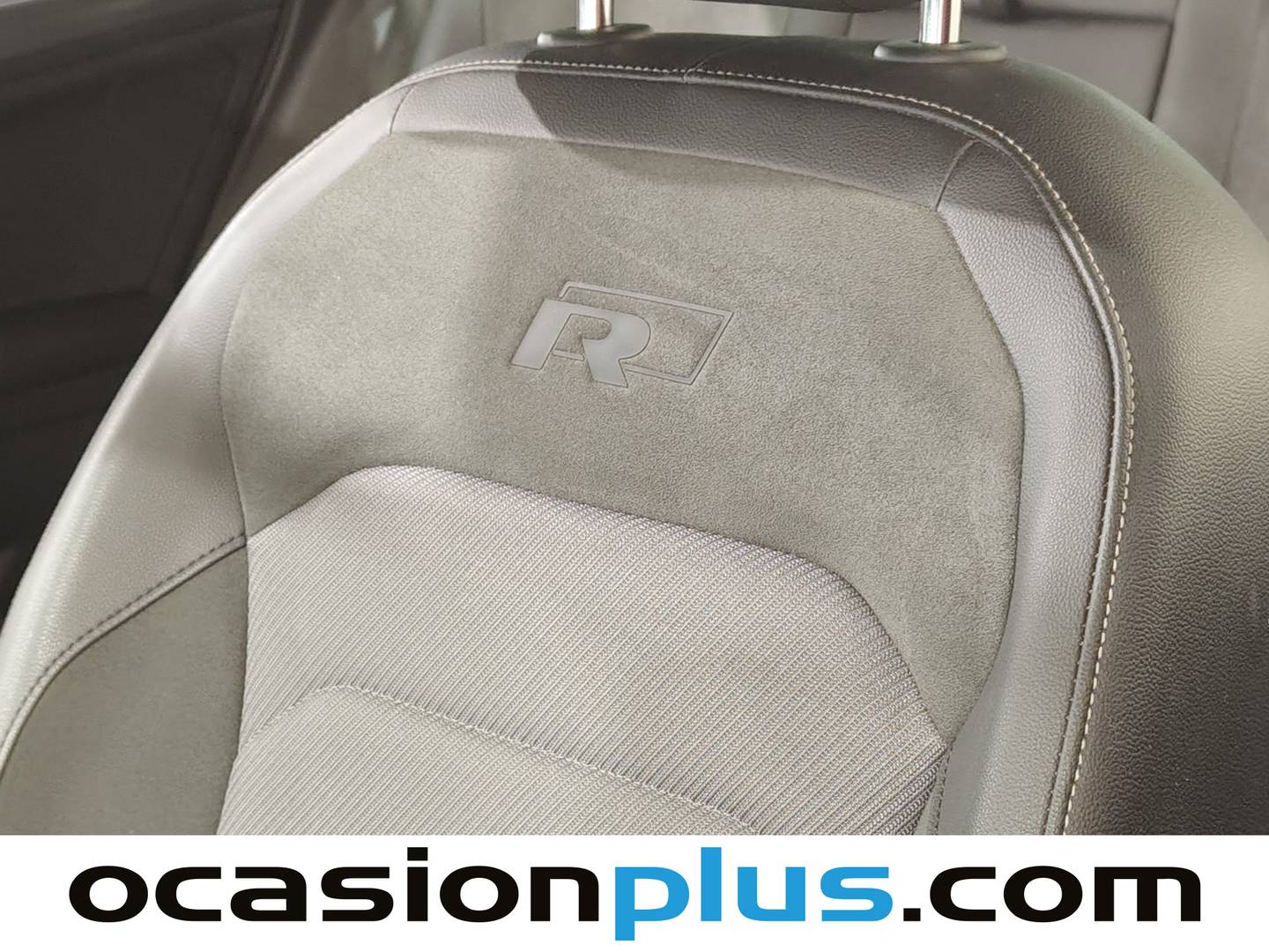 Foto Volkswagen Tiguan Volkswagen Tiguan Sport 1.5 TSI (150 CV) DSG Pack R-Line