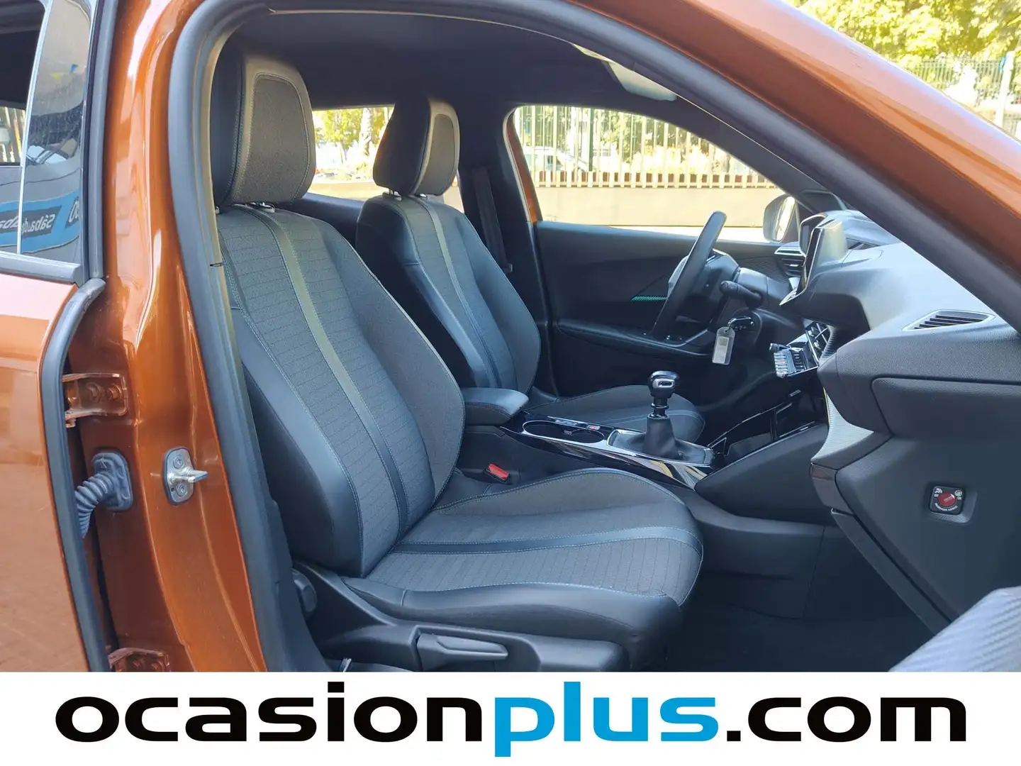 Foto Peugeot 2008 Peugeot 2008 PureTech 130 S&S Allure Pack  (130 CV)