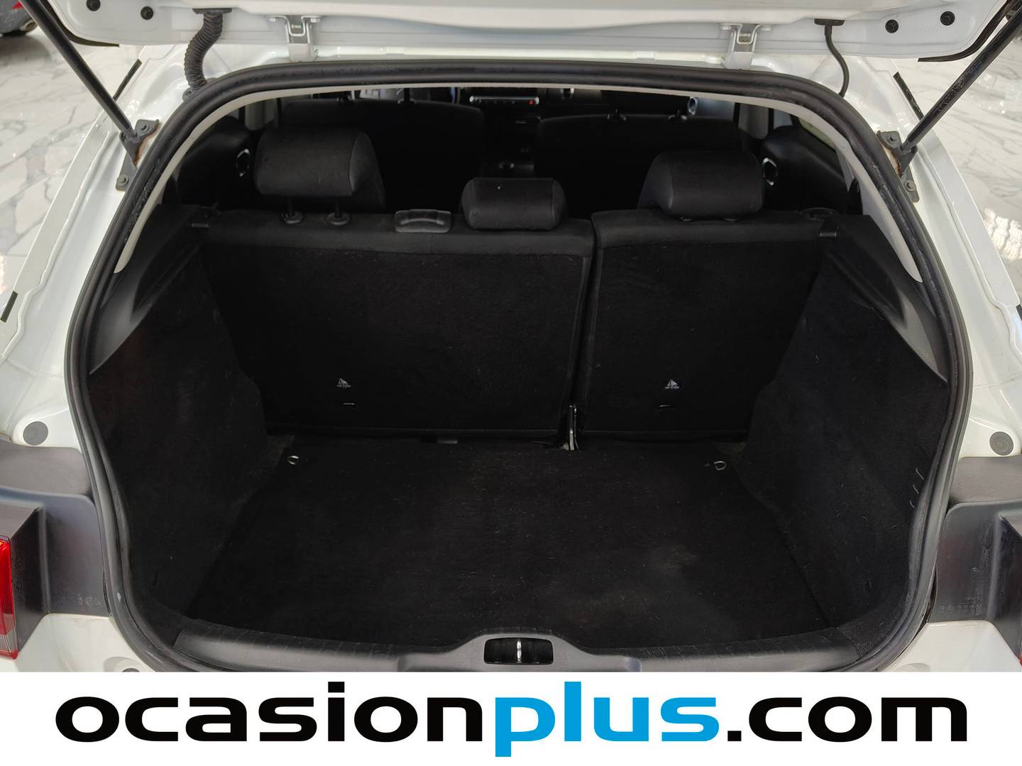 Fotos maletero Citroën C4 Cactus Citroën C4 Cactus PureTech 110 S&S Shine (110 CV)