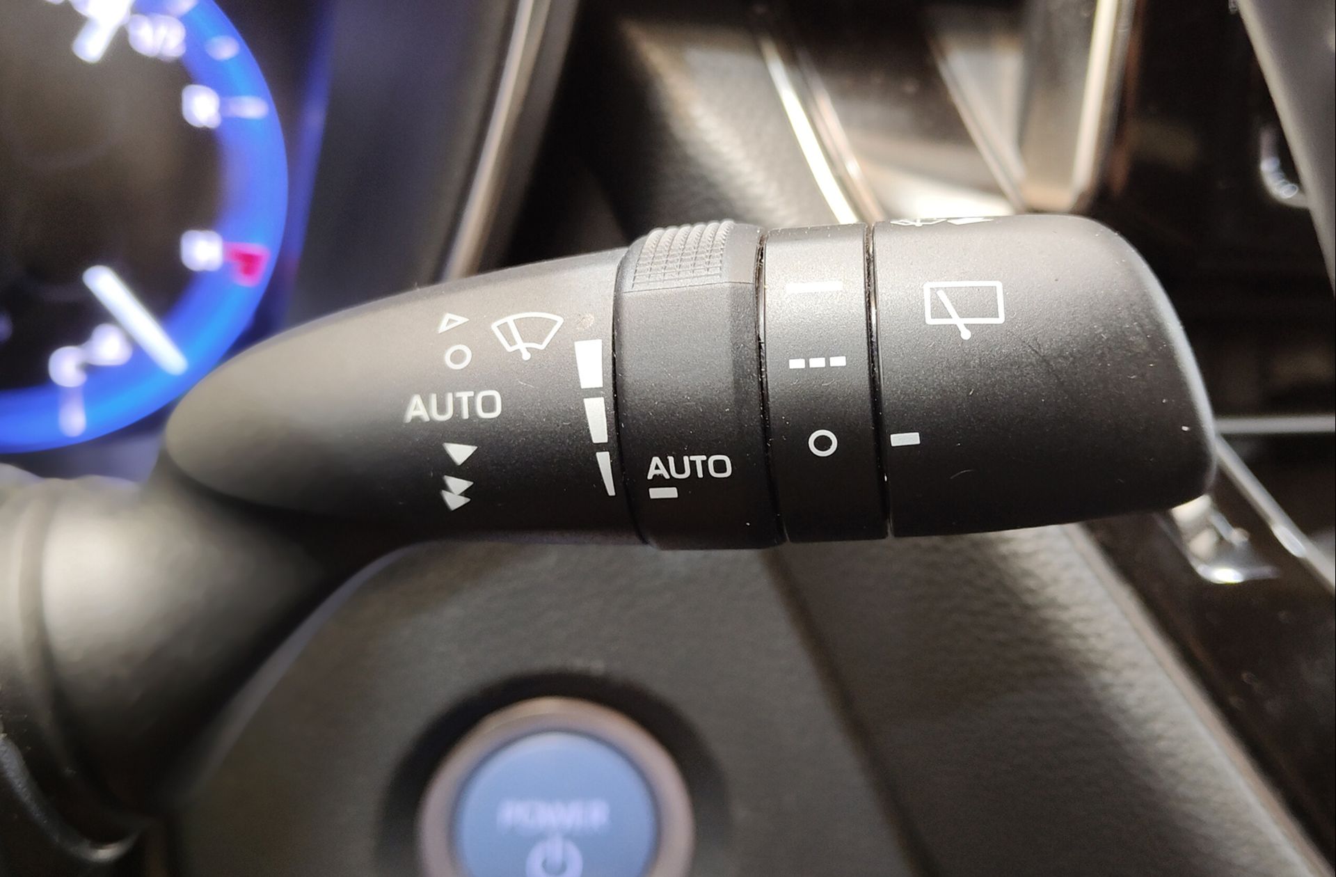 Toyota Corolla Touring Sports 125H Active Tech E-CVT - foto 29