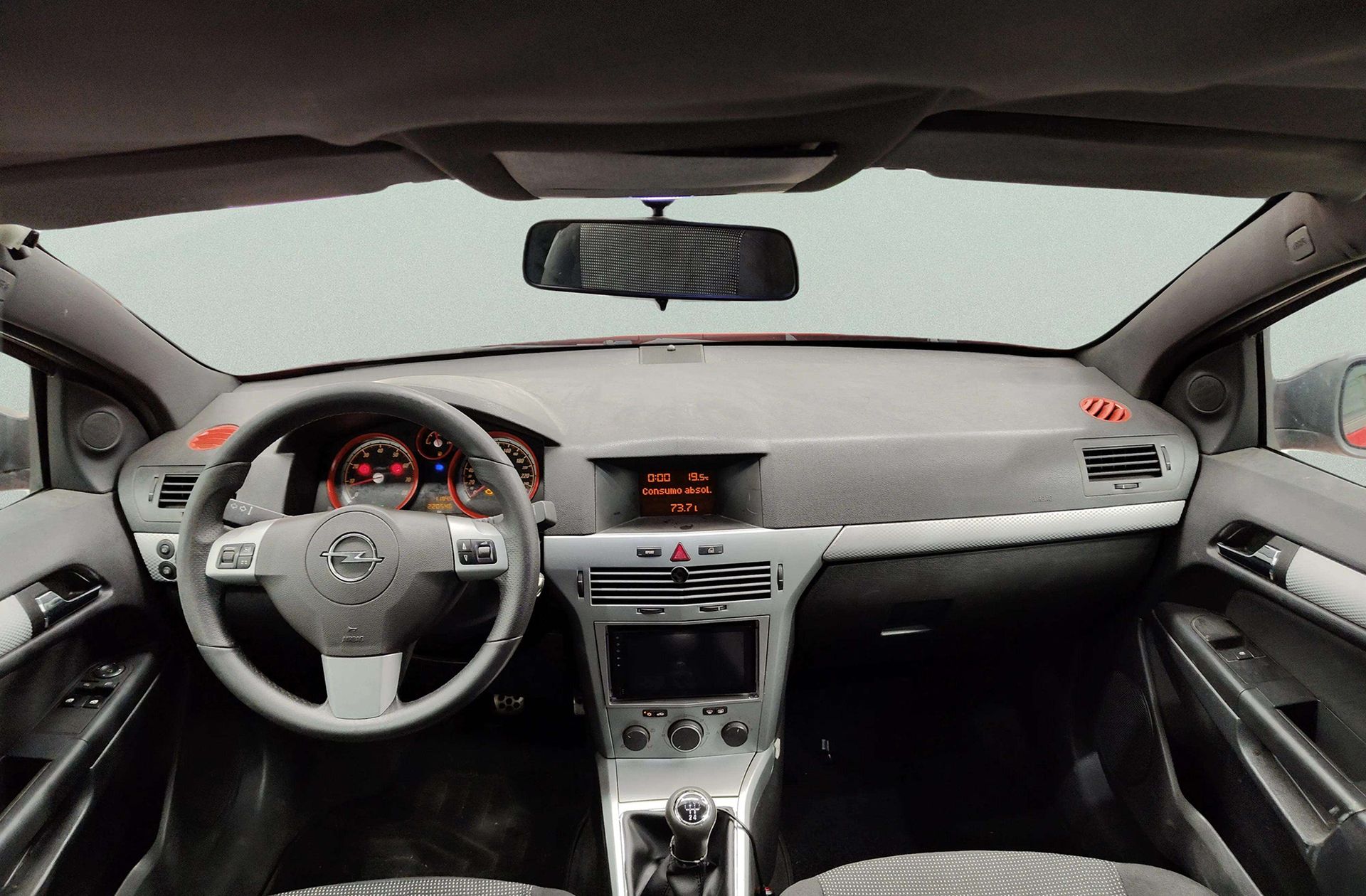 Opel Astra GTC 1.6 Sport - foto 6