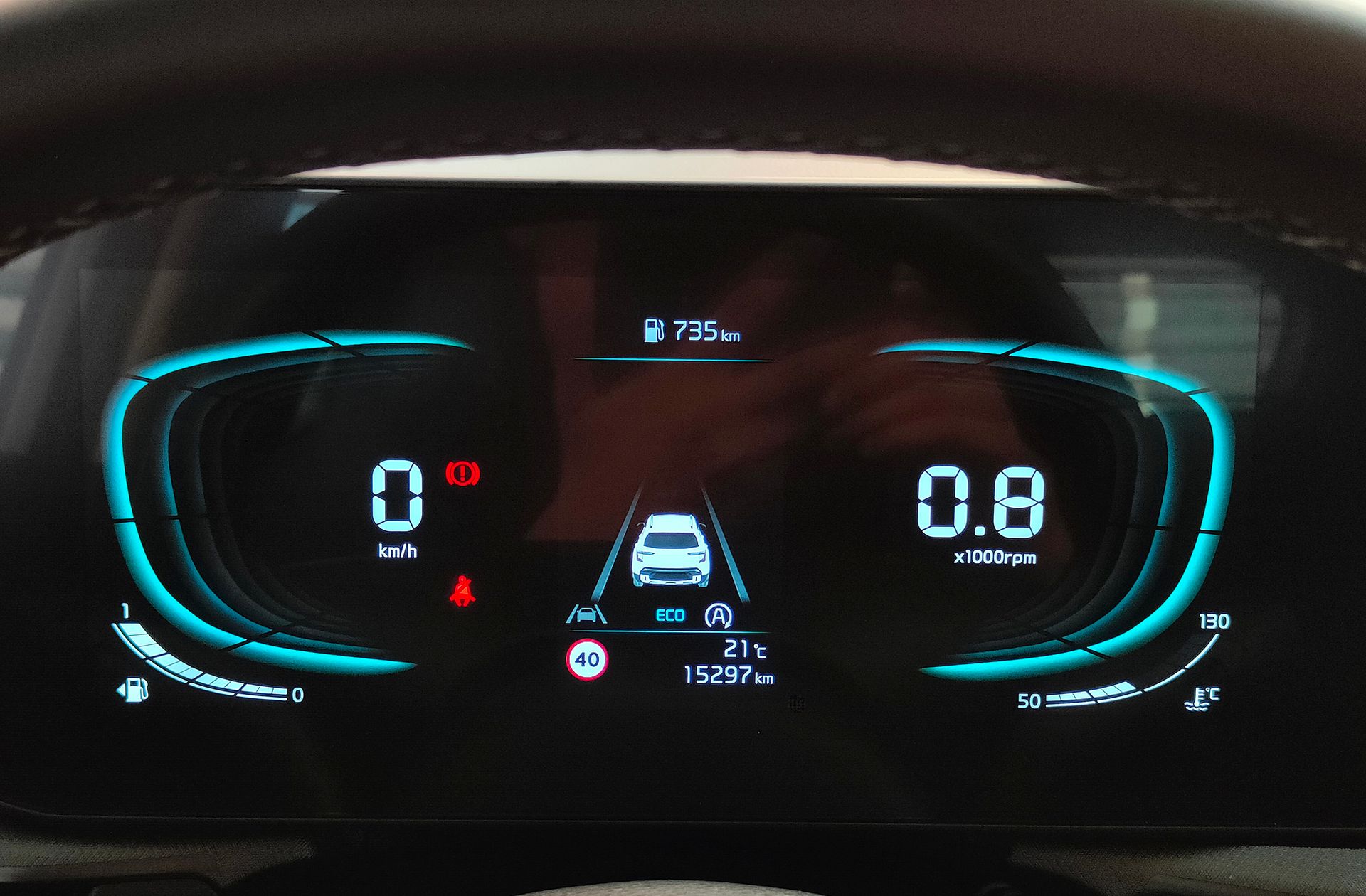 Kia Stonic 1.0 T-GDi MHEV Concept - foto 22