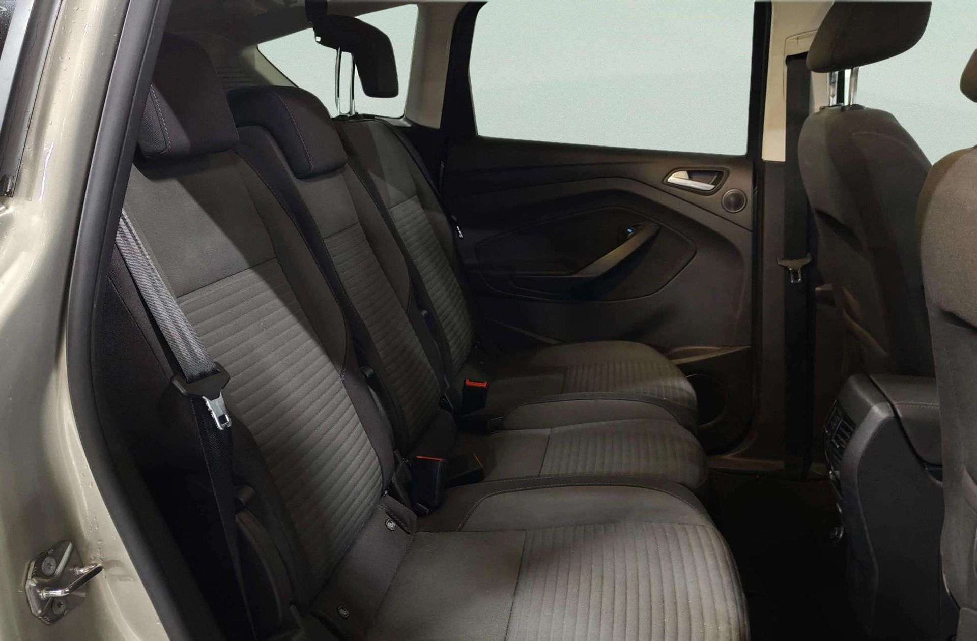Ford C-Max 1.0 EcoBoost Titanium - foto 20