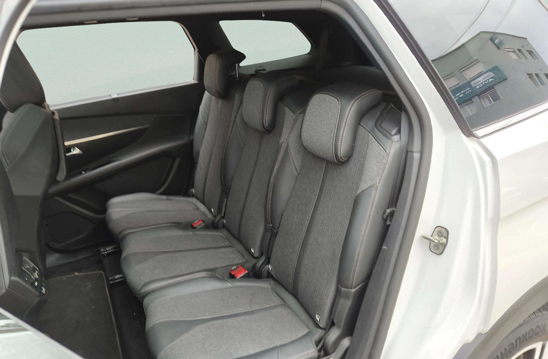 Peugeot 5008 PureTech 180 GT Line EAT8 7 plazas - foto 14