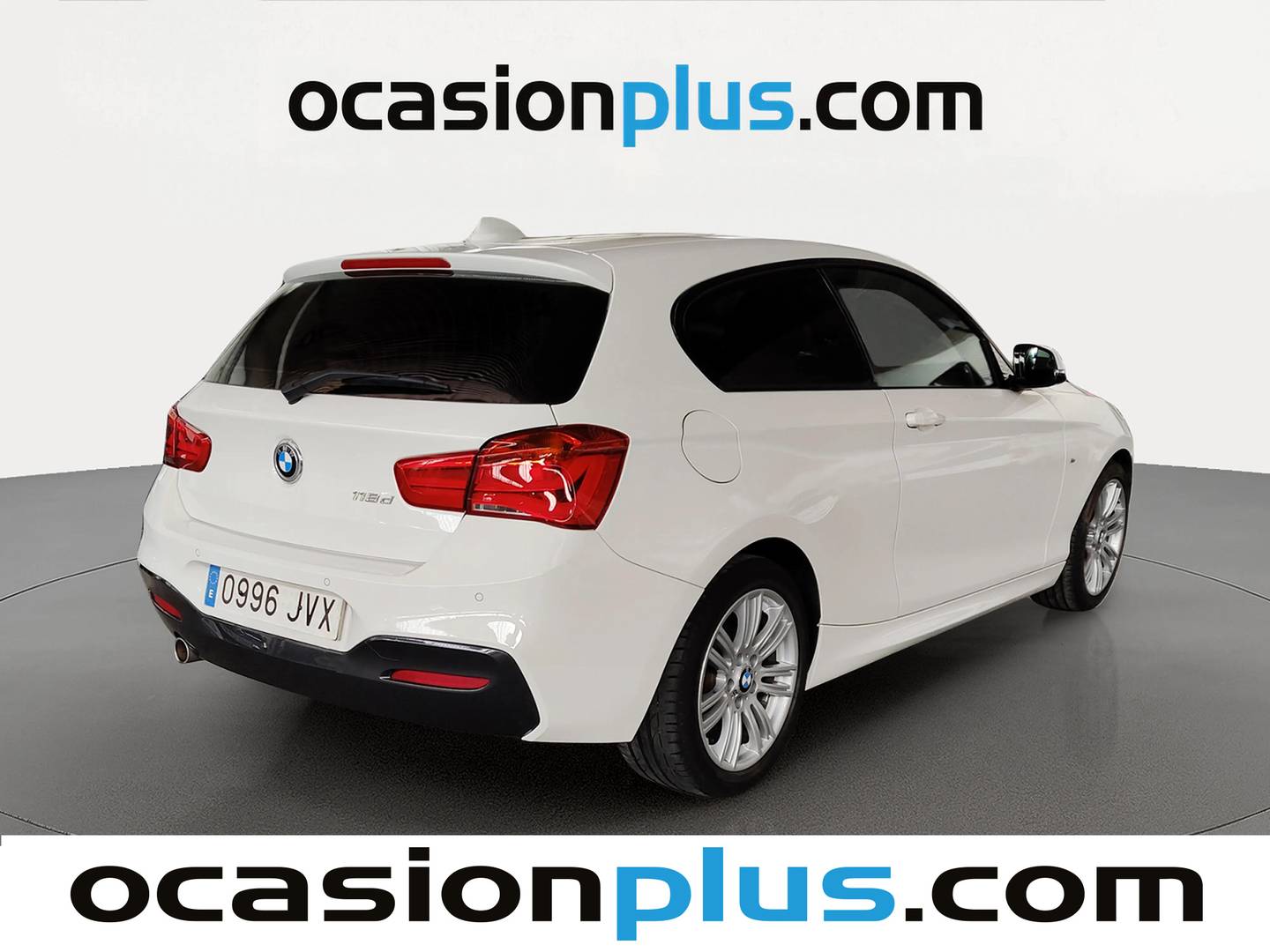 Foto trasera BMW Serie 1 BMW Serie 1 118d (150 CV) Pack M derecha