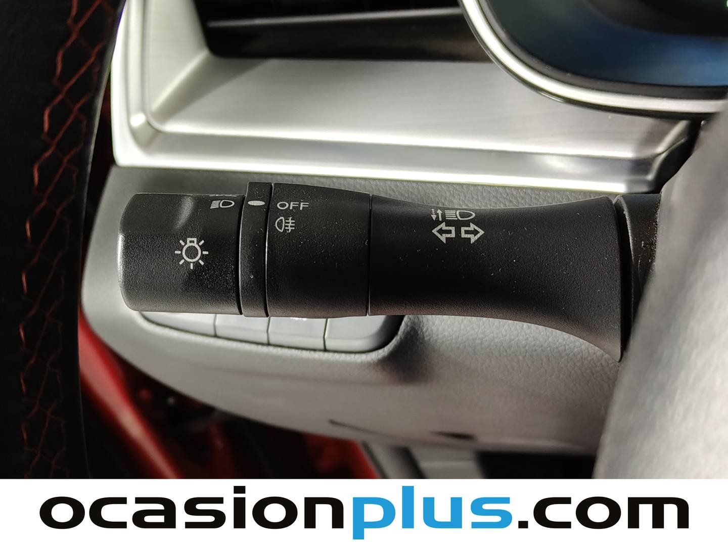 SWM G01 SWM G01 1.5T Luxury (131 CV) manual