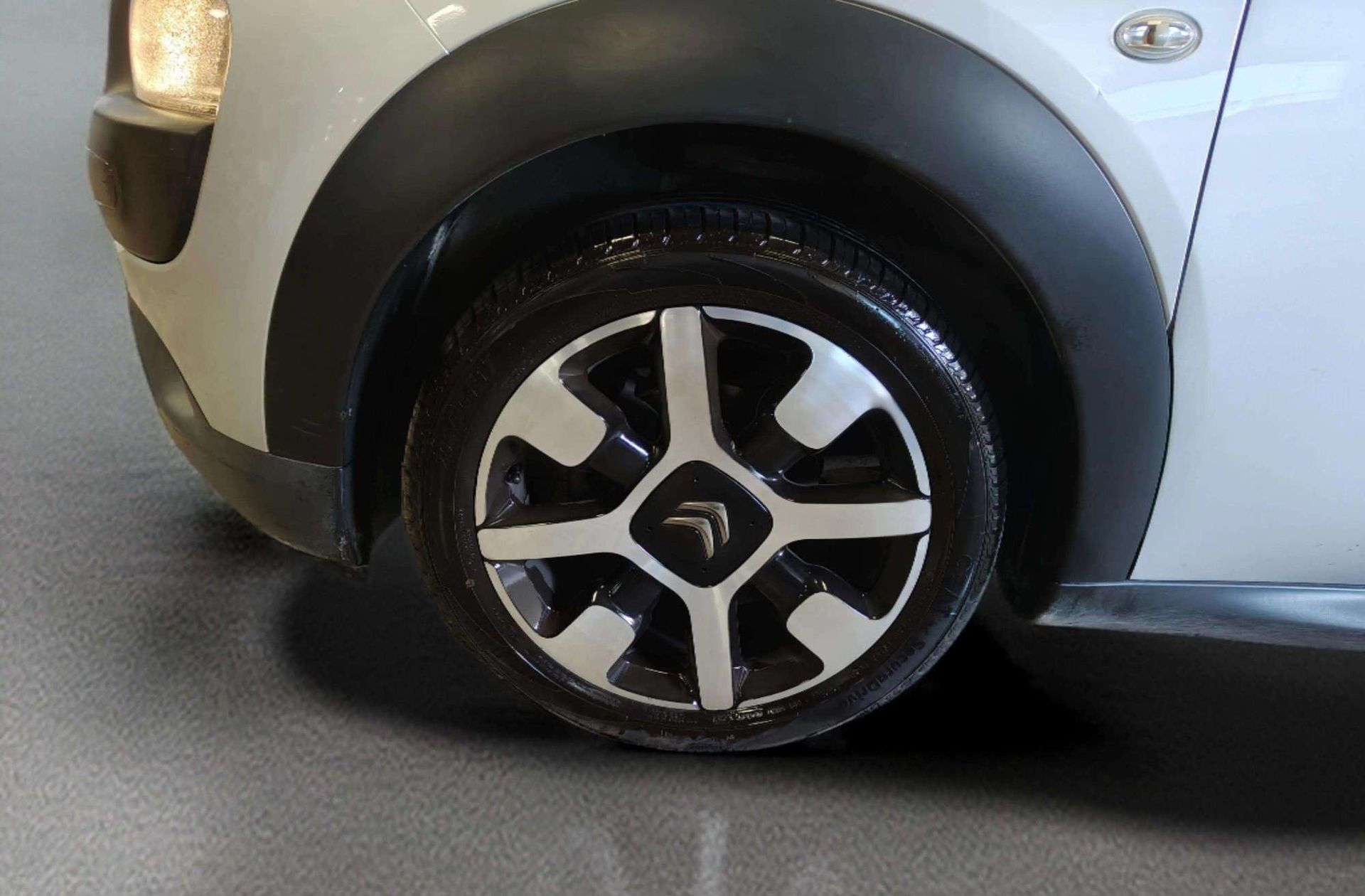 Citroën C4 Cactus PureTech 82 Feel Edition - foto 31