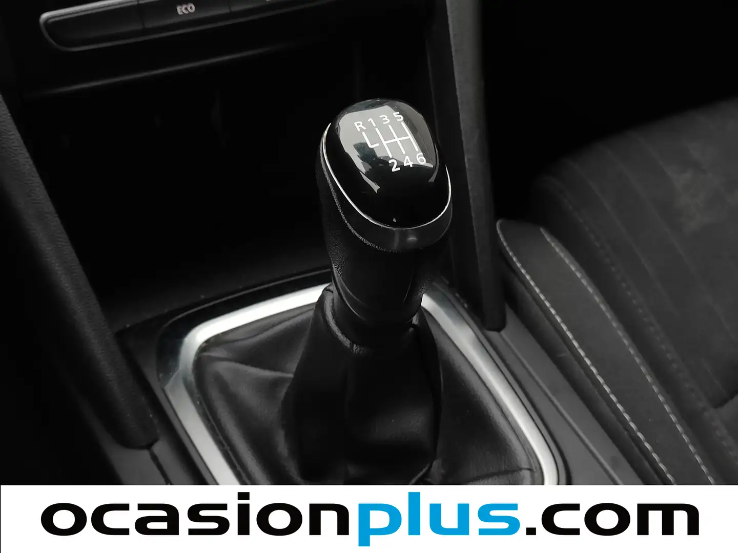 Foto Renault Mégane Renault Megane Limited TCe (140 CV) GPF