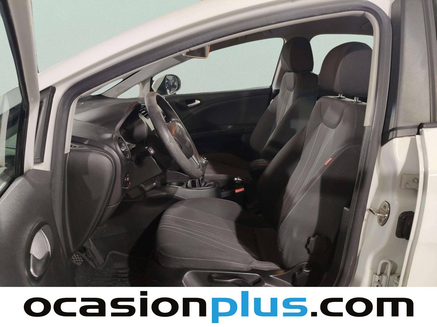 Foto asientos delanteros Seat León Seat León 1.6 TDI Reference Copa (90 CV)