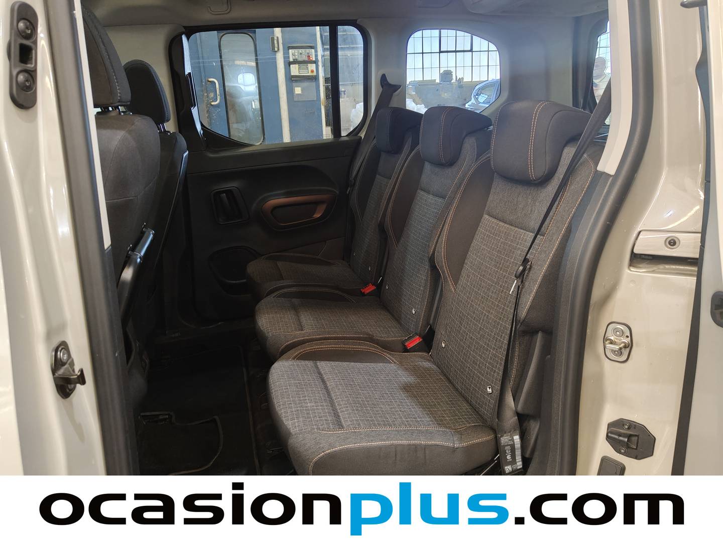 Foto asientos traseros Peugeot Rifter Peugeot Rifter PureTech 130 GT Standard EAT8 (130 CV)