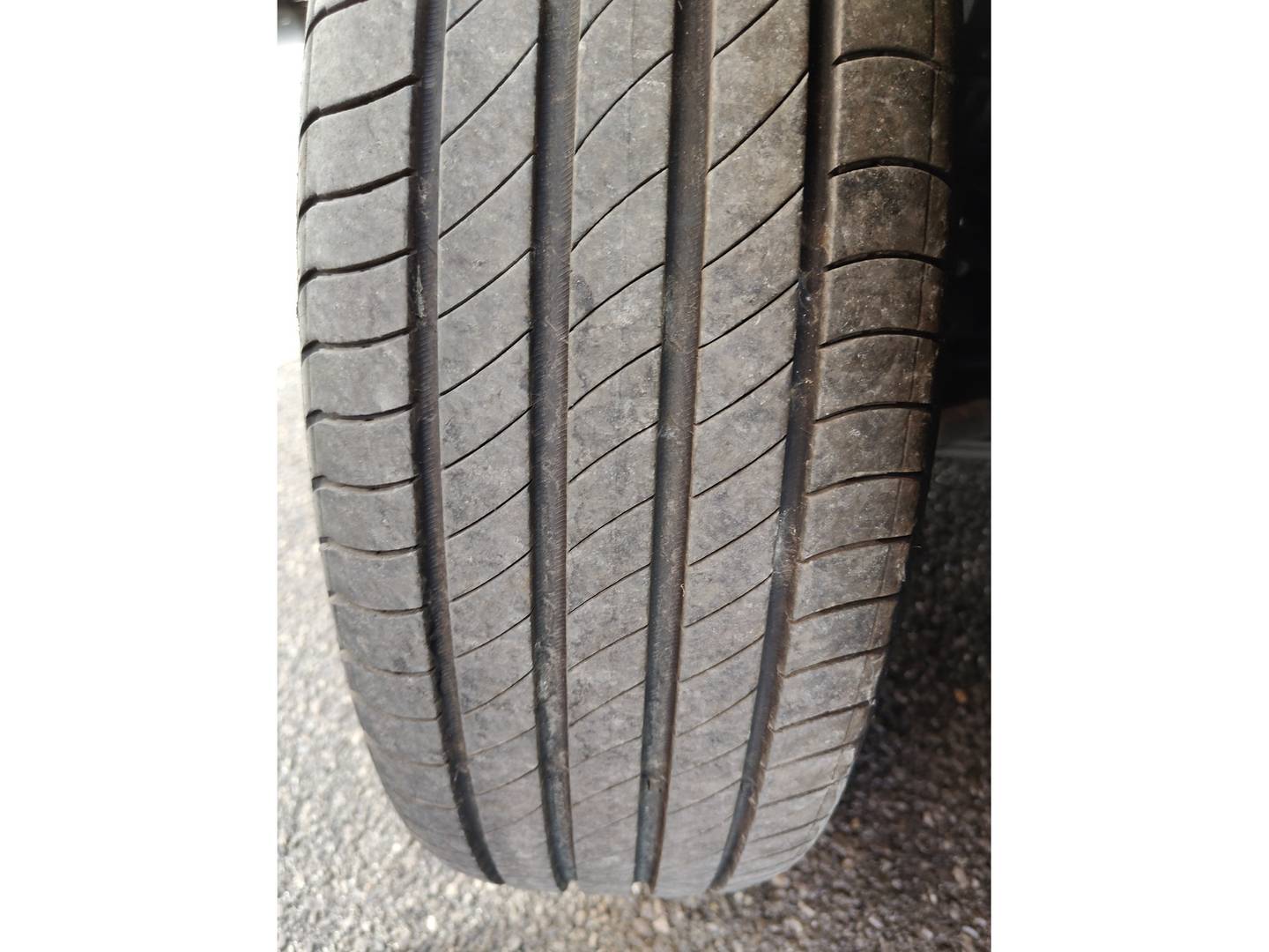 Foto Citroën C4 X Citroen C4 X 1.2 PureTech 130 S&S Shine EAT8 (131 CV)