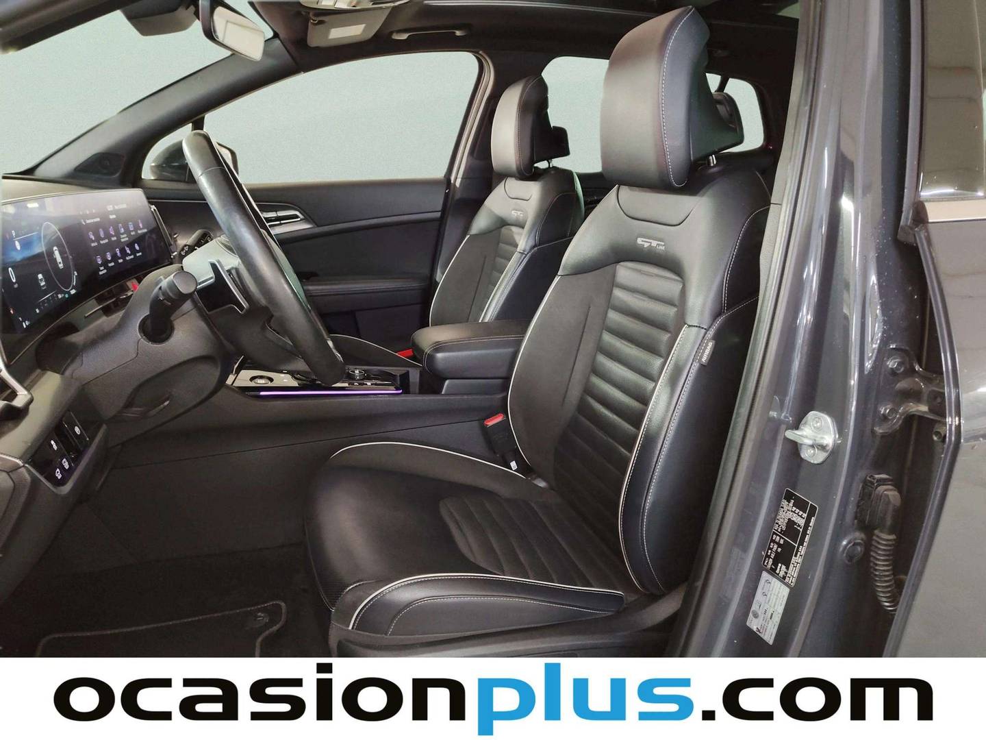 Foto asientos delanteros KIA Sportage KIA Sportage 1.6 T-GDi HEV GT Line 4x2 Auto (230 CV)