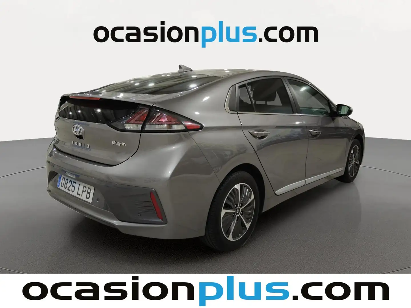 Foto Hyundai IONIQ Hyundai Ioniq 1.6 GDI PHEV Tecno DCT (141 CV)