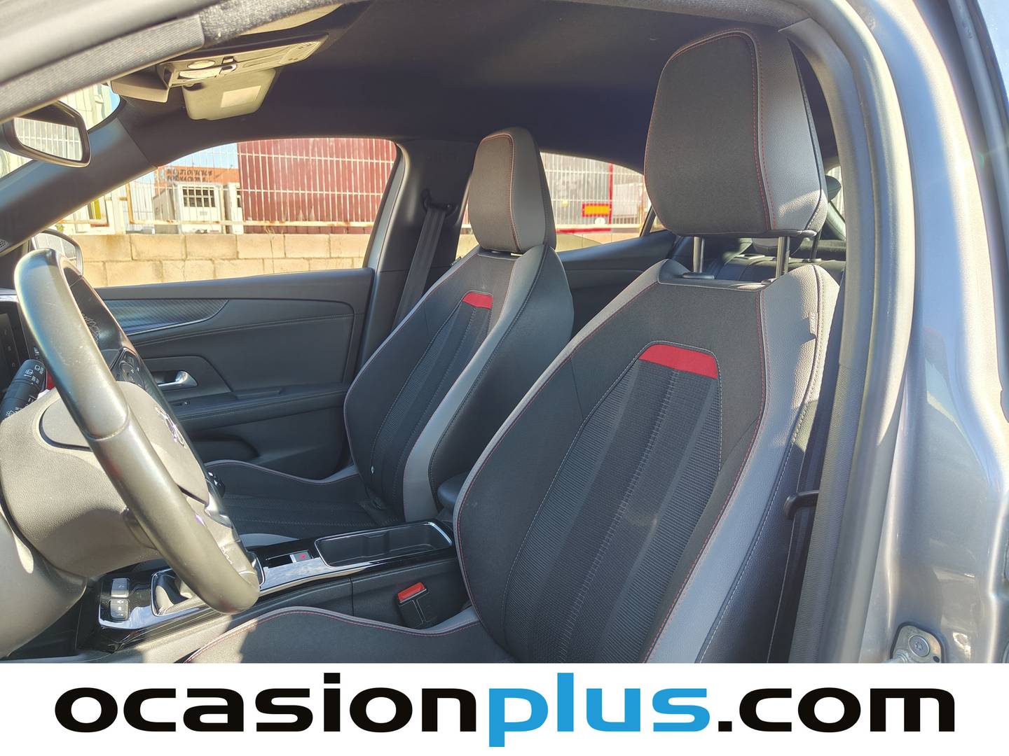 Foto asientos delanteros Opel Mokka Opel Mokka 1.2 T GS (136 CV)