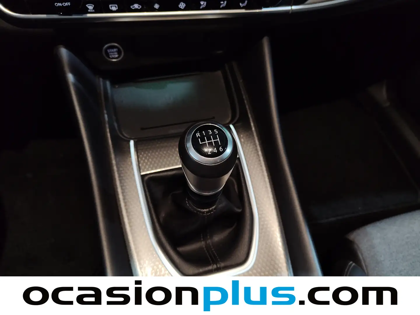 Foto Nissan QASHQAI Nissan Qashqai DIG-T 140 N-Connecta (140 CV)